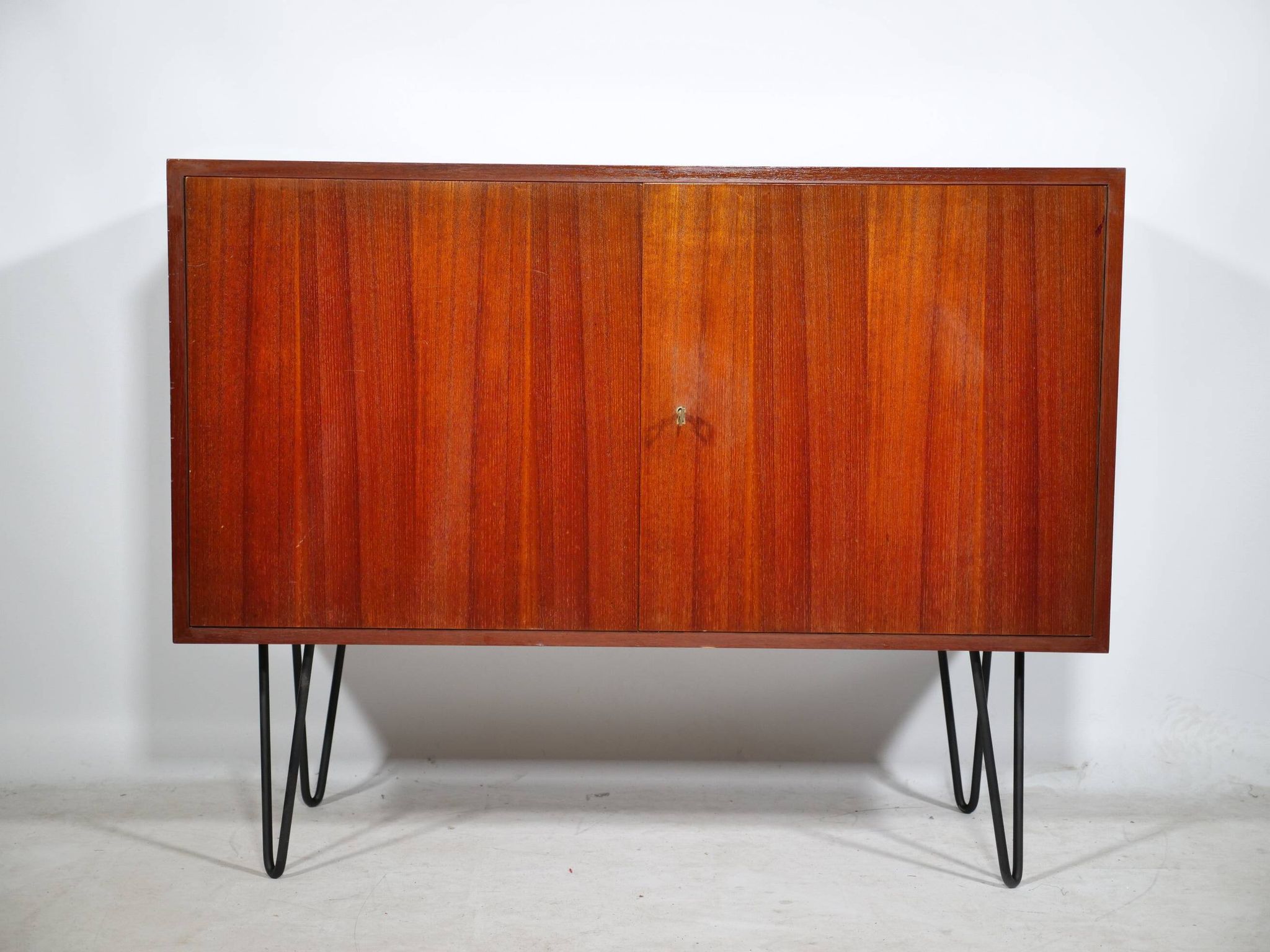 Buffet d'Erich Stratmann, teck, pieds en épingle à cheveux, armoire, années 1960