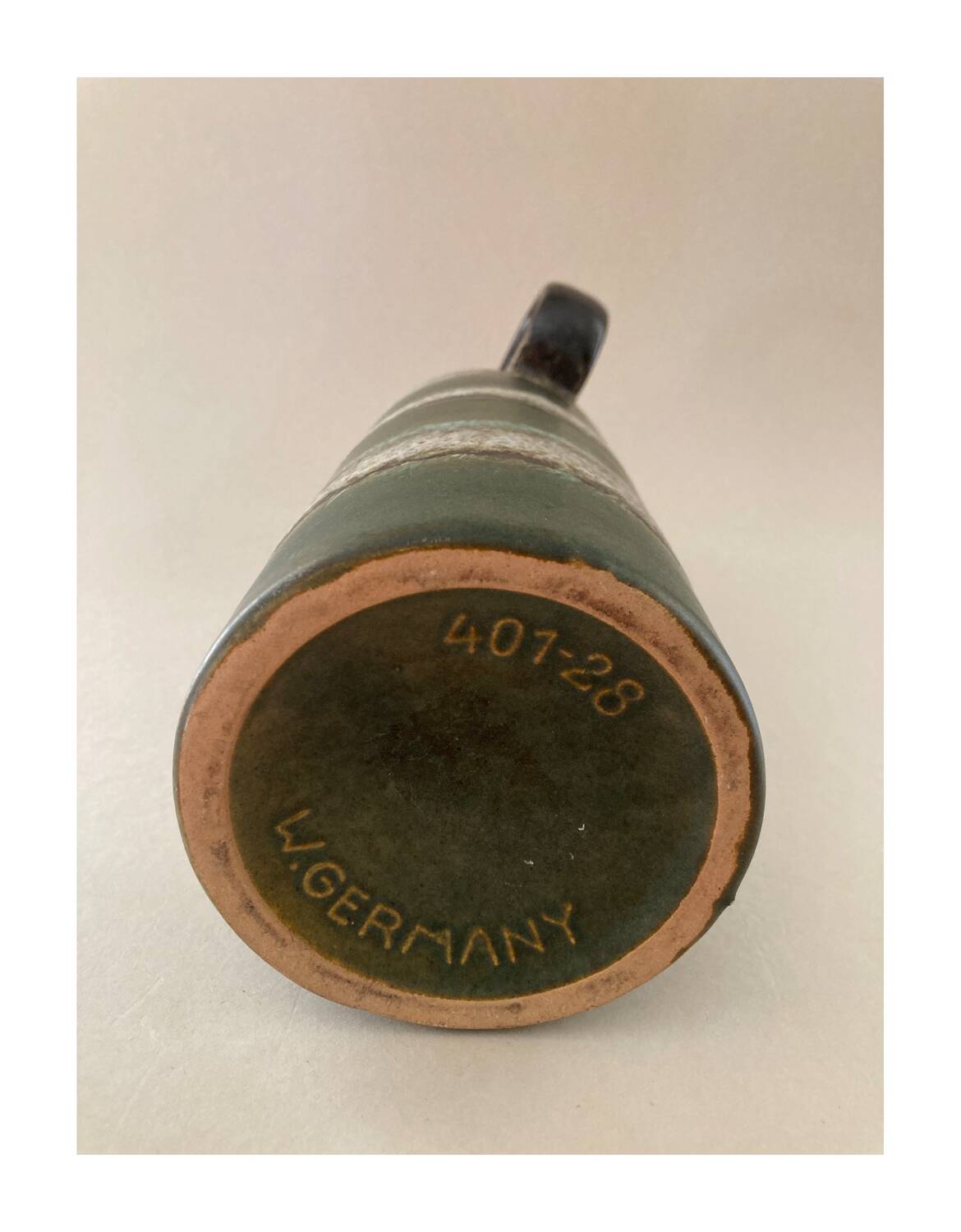 Ceramic vase