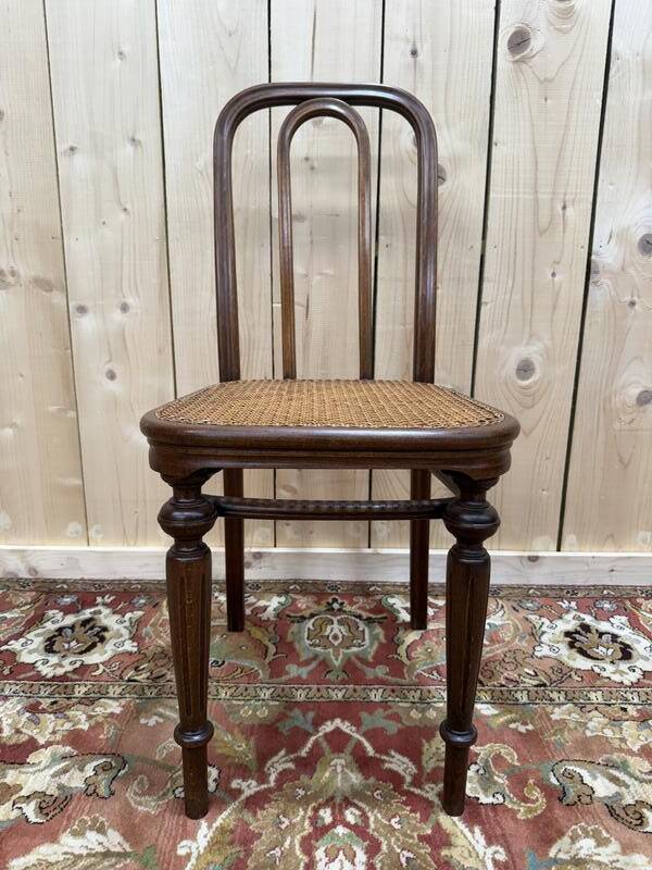 Suite de 6 chaises bistrot Thonet en cannage restaurées