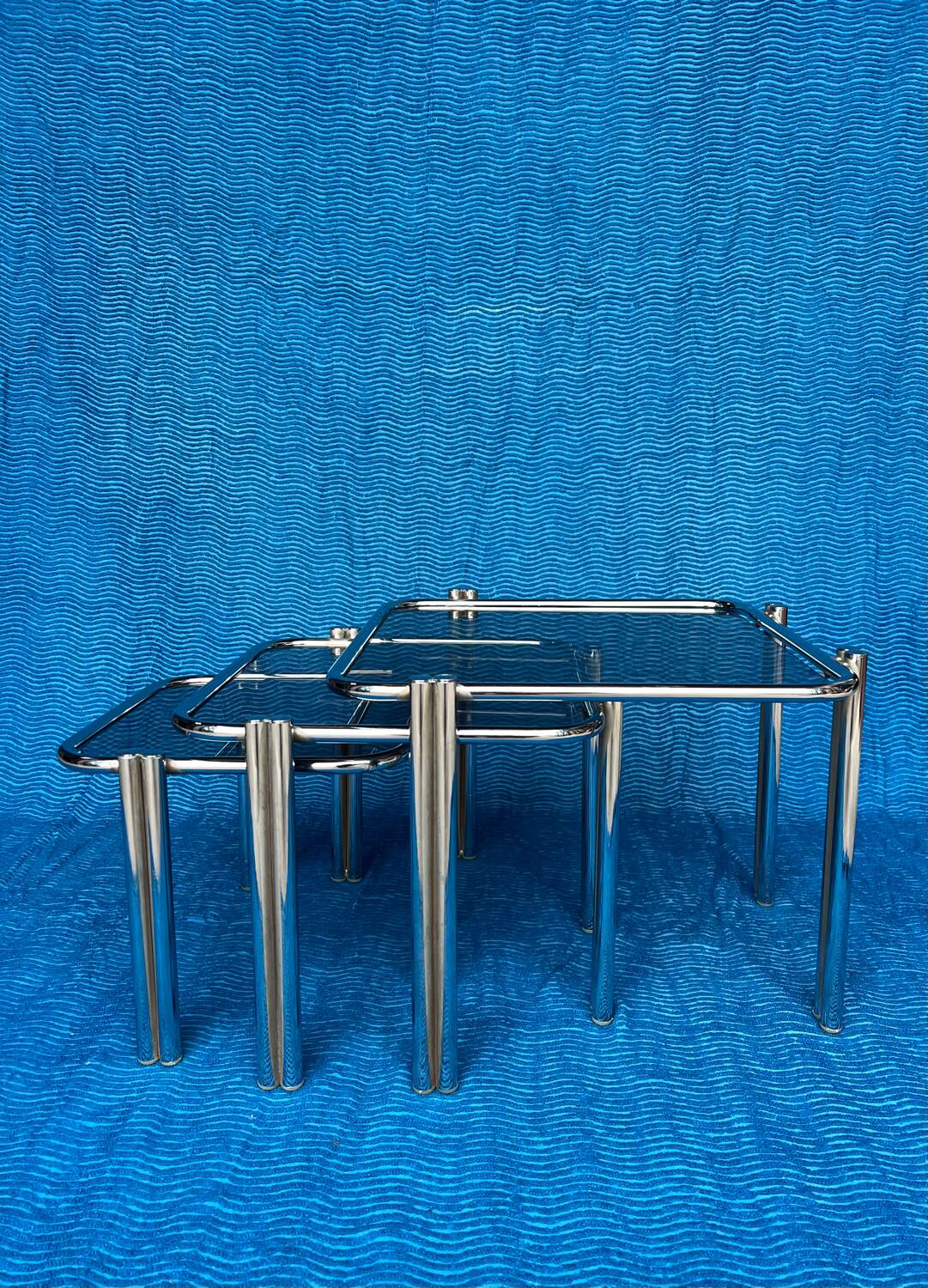 Set of 3 vintage nesting tables 1970 hollywood regency gold metal