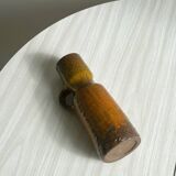 Poterie colorée - Vase en céramique, style rustique et artisanal.