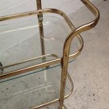 Rolling dessert in gold metal