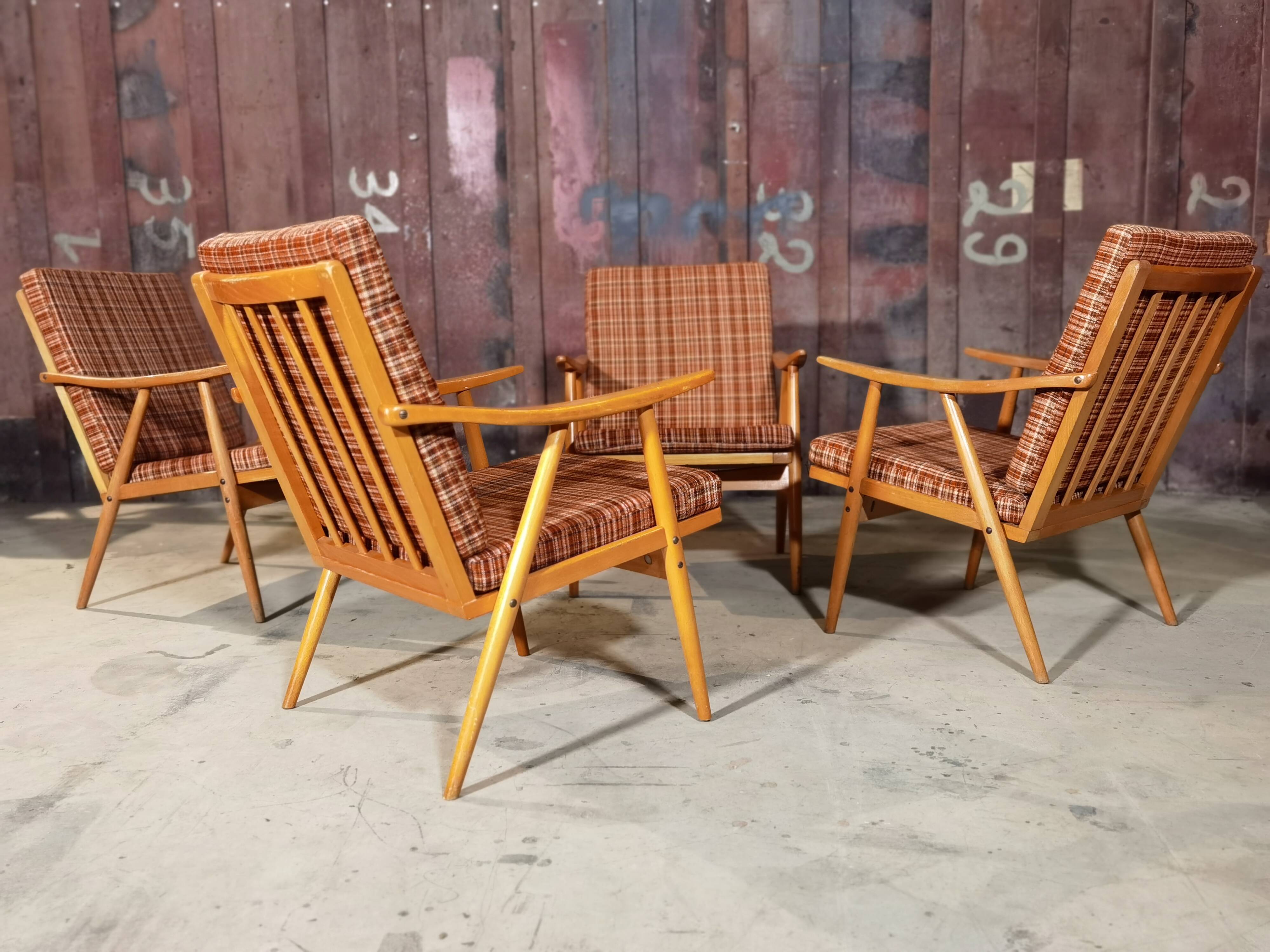 Lot of 4 chairs Thonet Boomerang