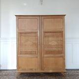 Armoire cannée