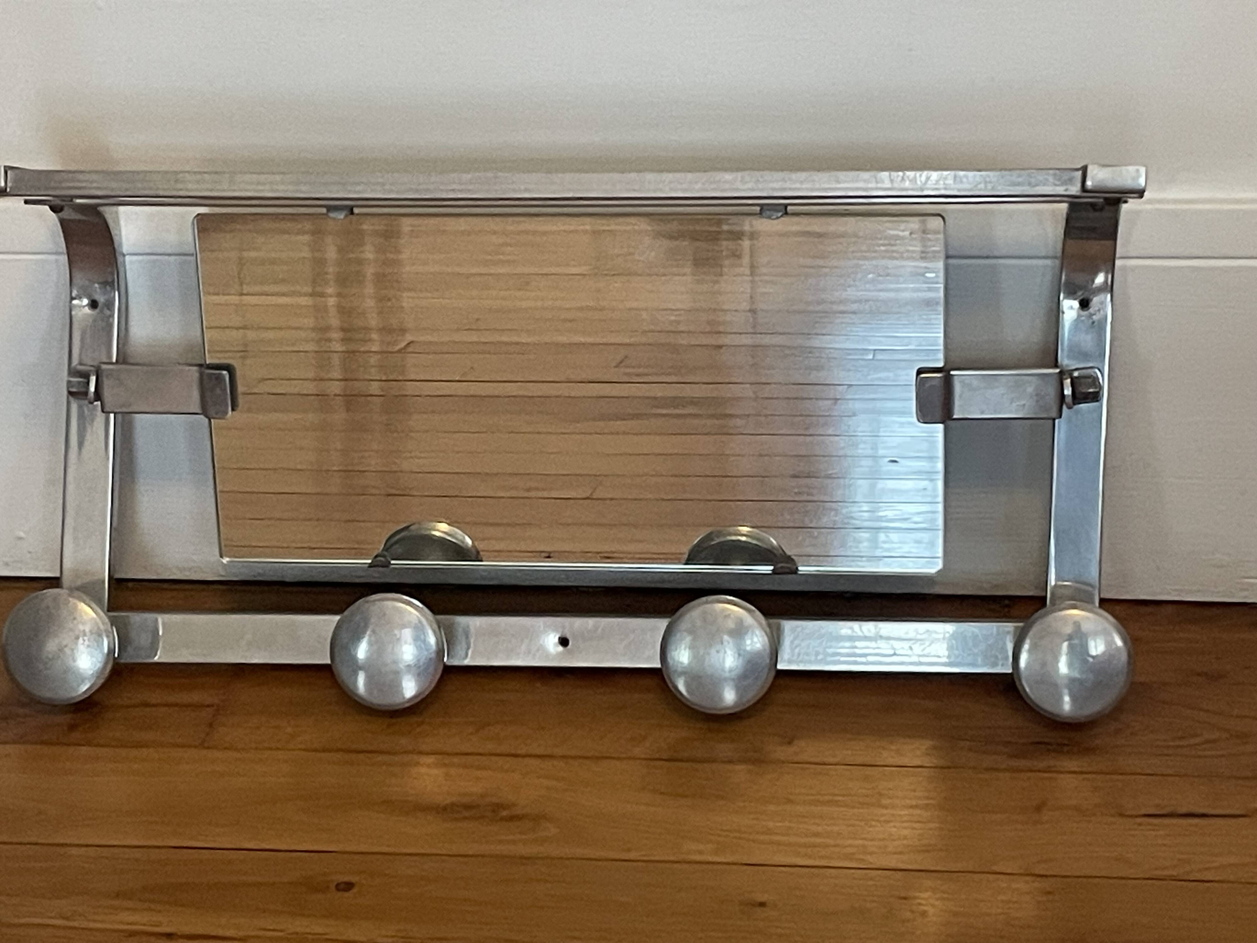 Wall mounted coat rack