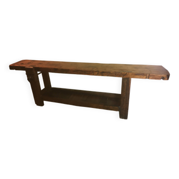 Woodworking bench