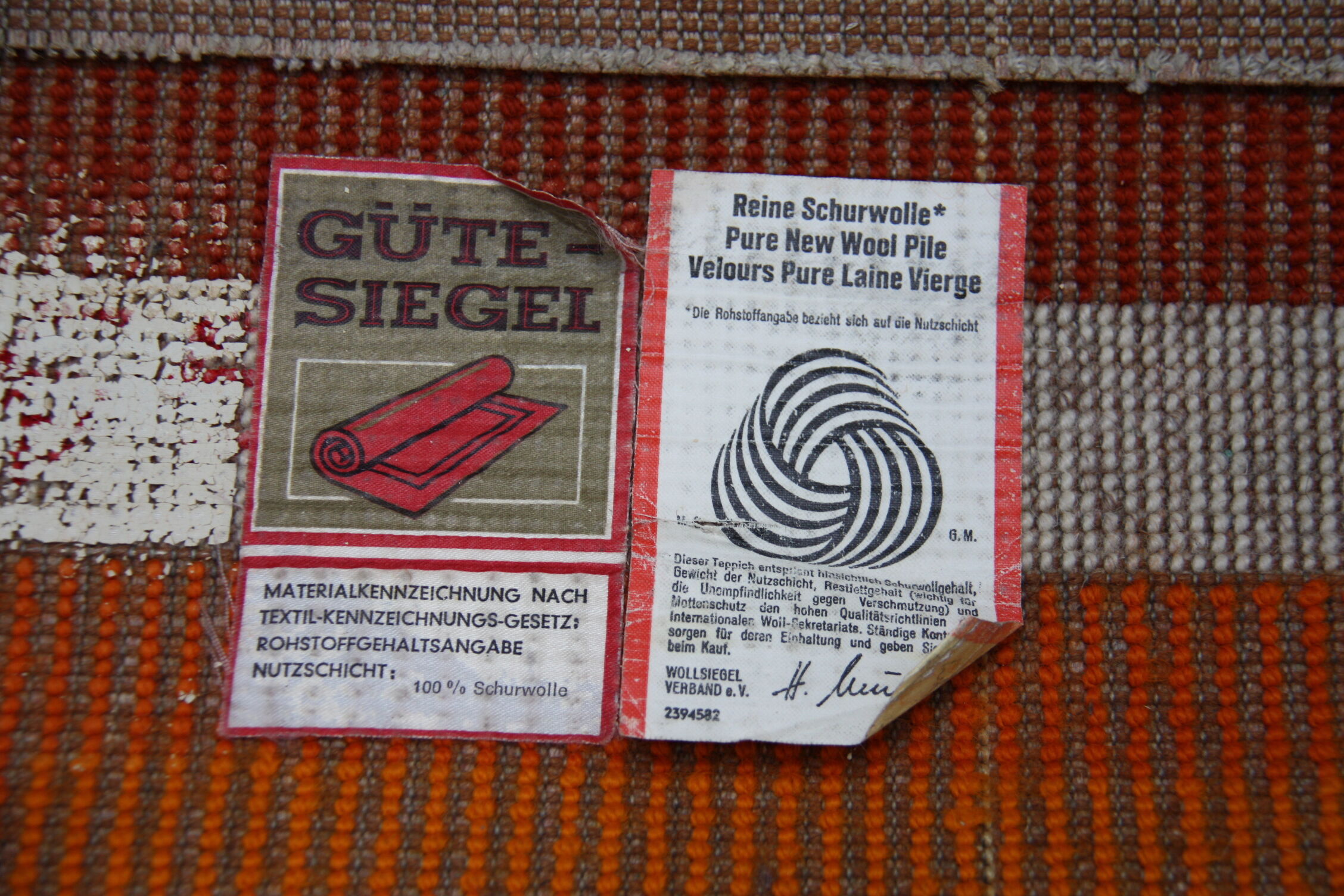 Vintage carpet in wool - 'fity shades of orange' - Germany - 1960's