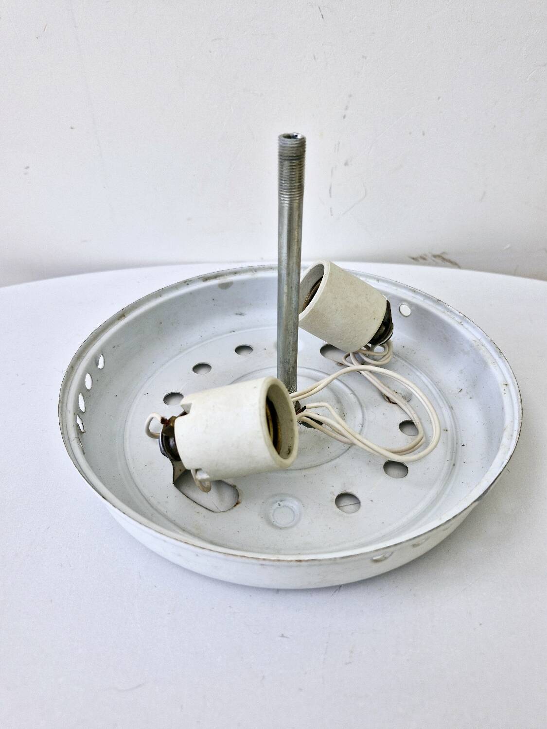 Plafonnier Globe Lampe Ancien En Verre Cerclage Doré 2 Ampoules A Vis