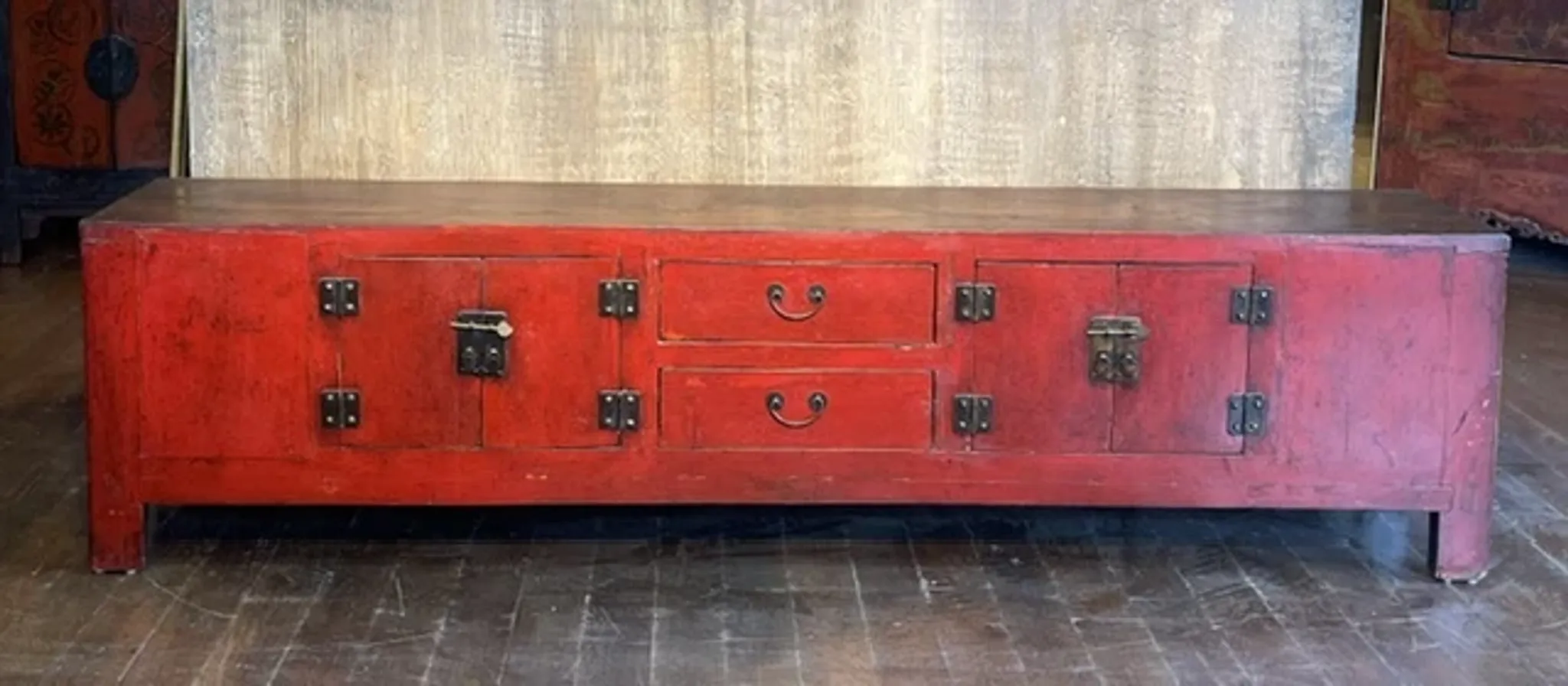 Low ancient Chinese enfilade
