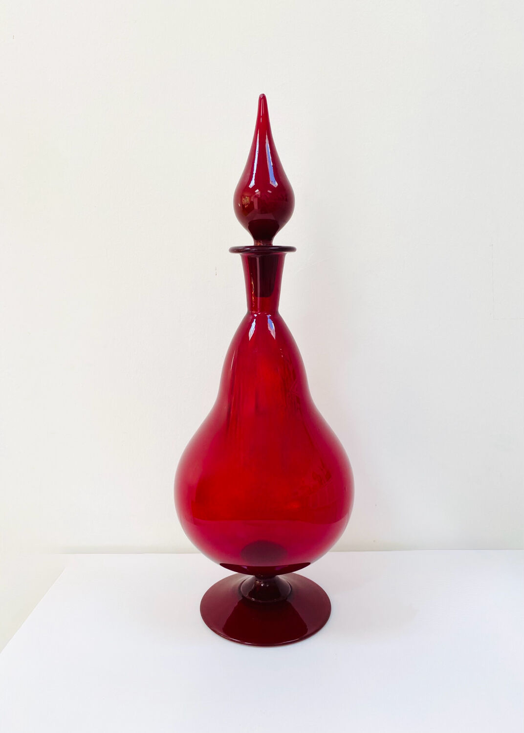 Large blown glass red carafe Blenko / Genie Bottle from the 1960s.