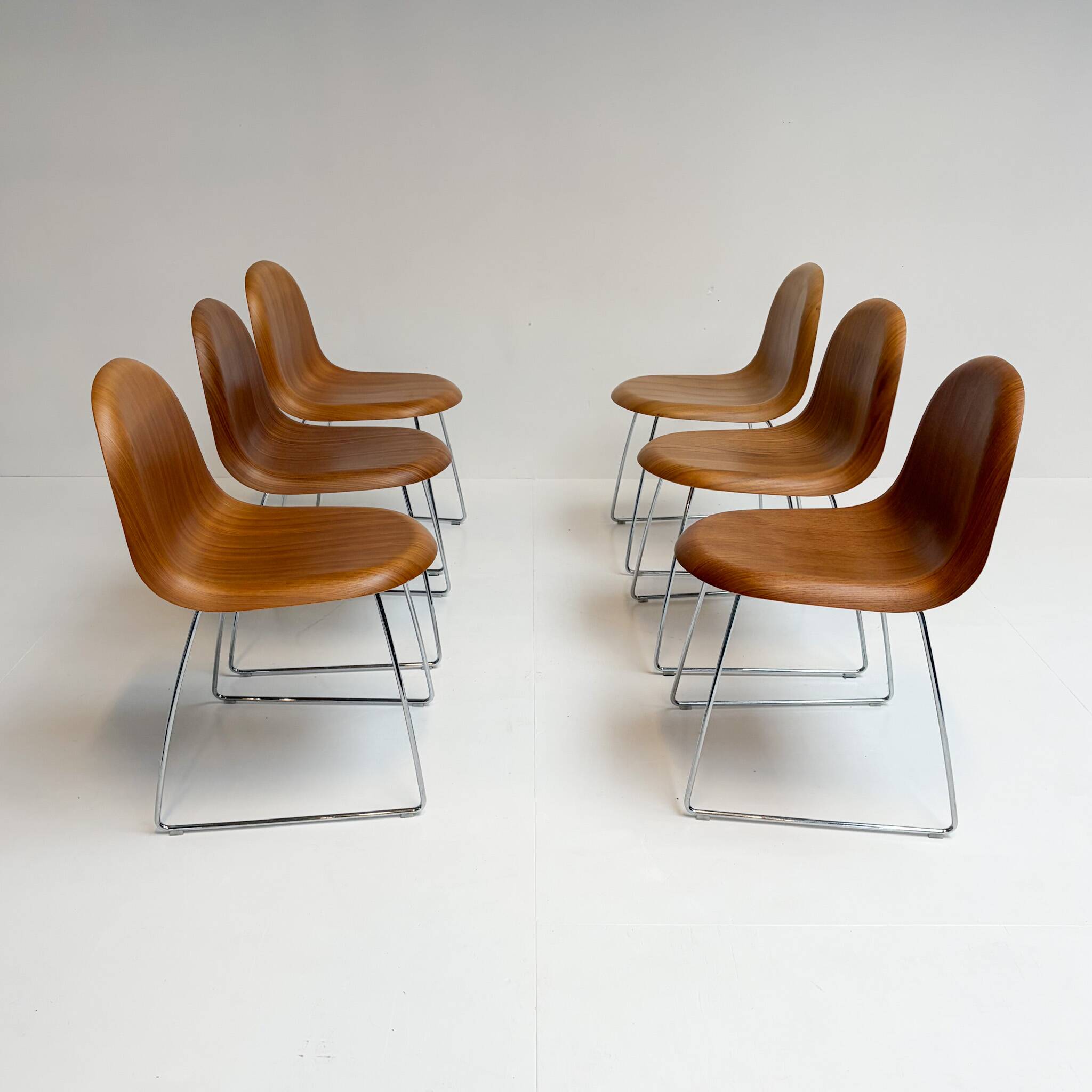 Ensemble de 6 chaises de design danois Gubi 3D de Komplot Design, 2003
