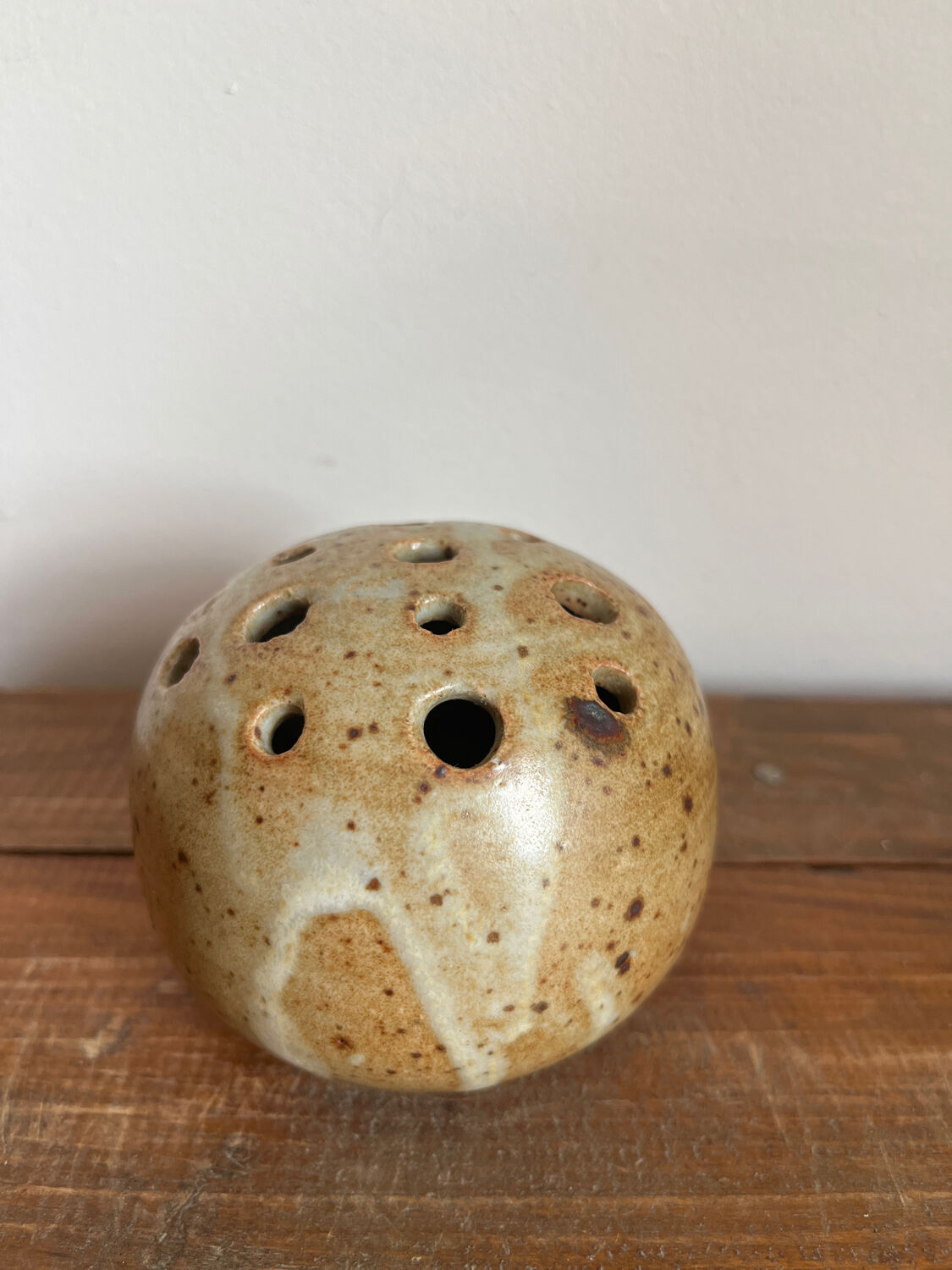 Stoneware flower spikes