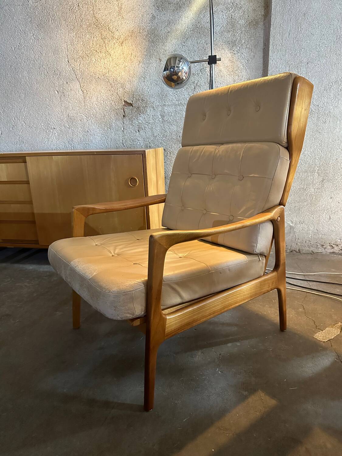 Scandinavian Style Sofa + Three Armchairs Set in Light Wood and Leather