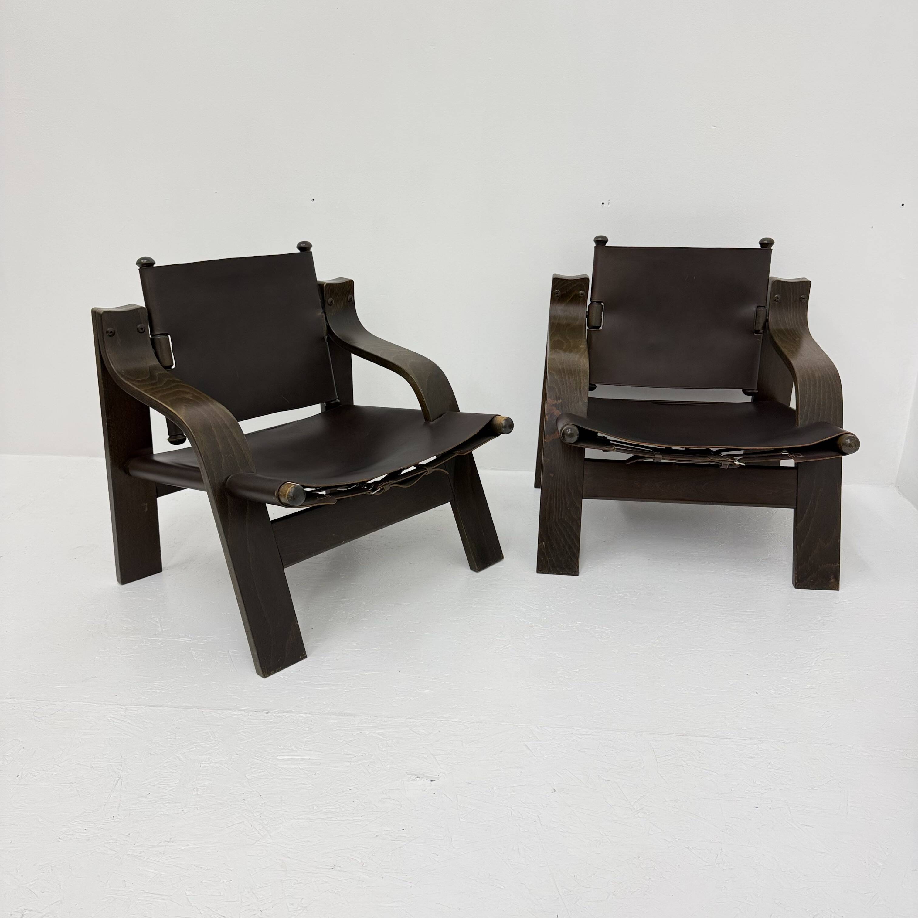 Set of 2 brutalist leather  lounge chairs, 1970’st