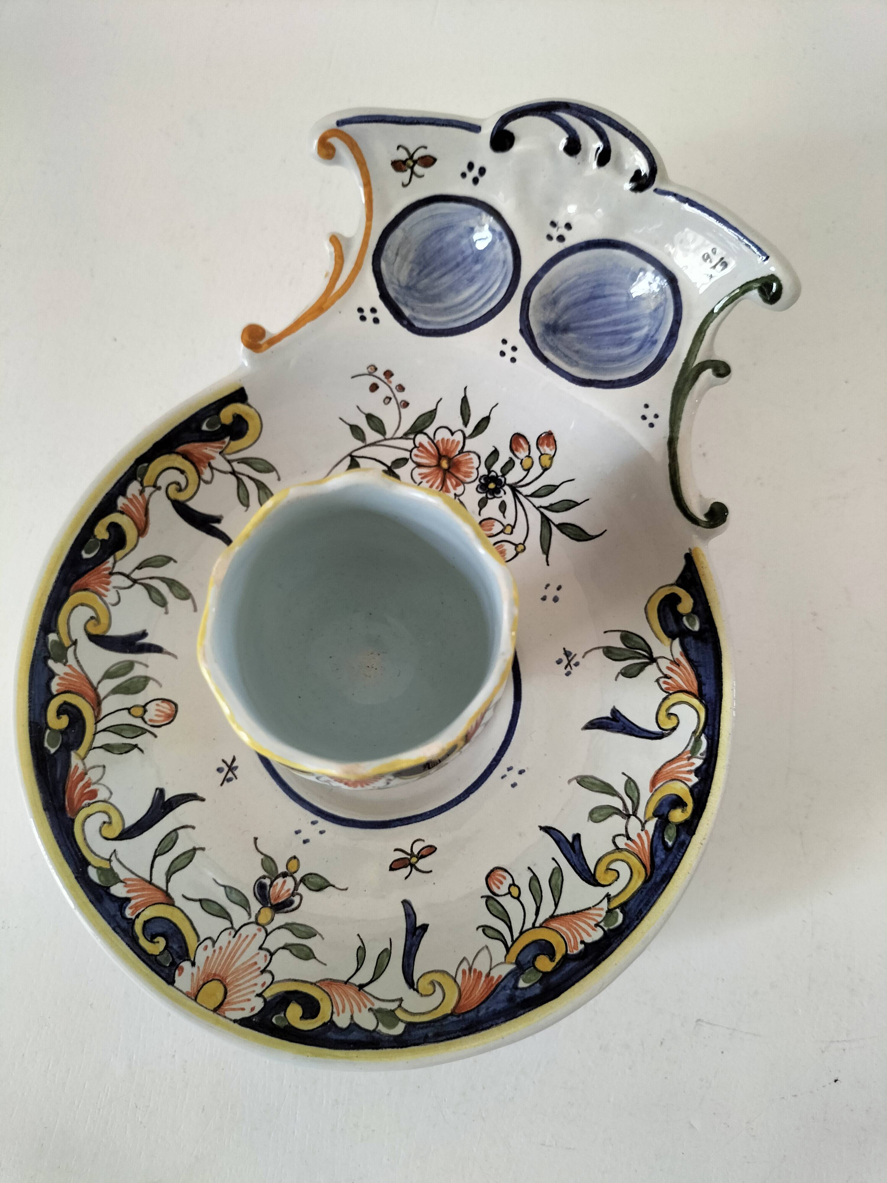 Geo Martel egg service Desvres no. 1687 – Lambrequin decoration
