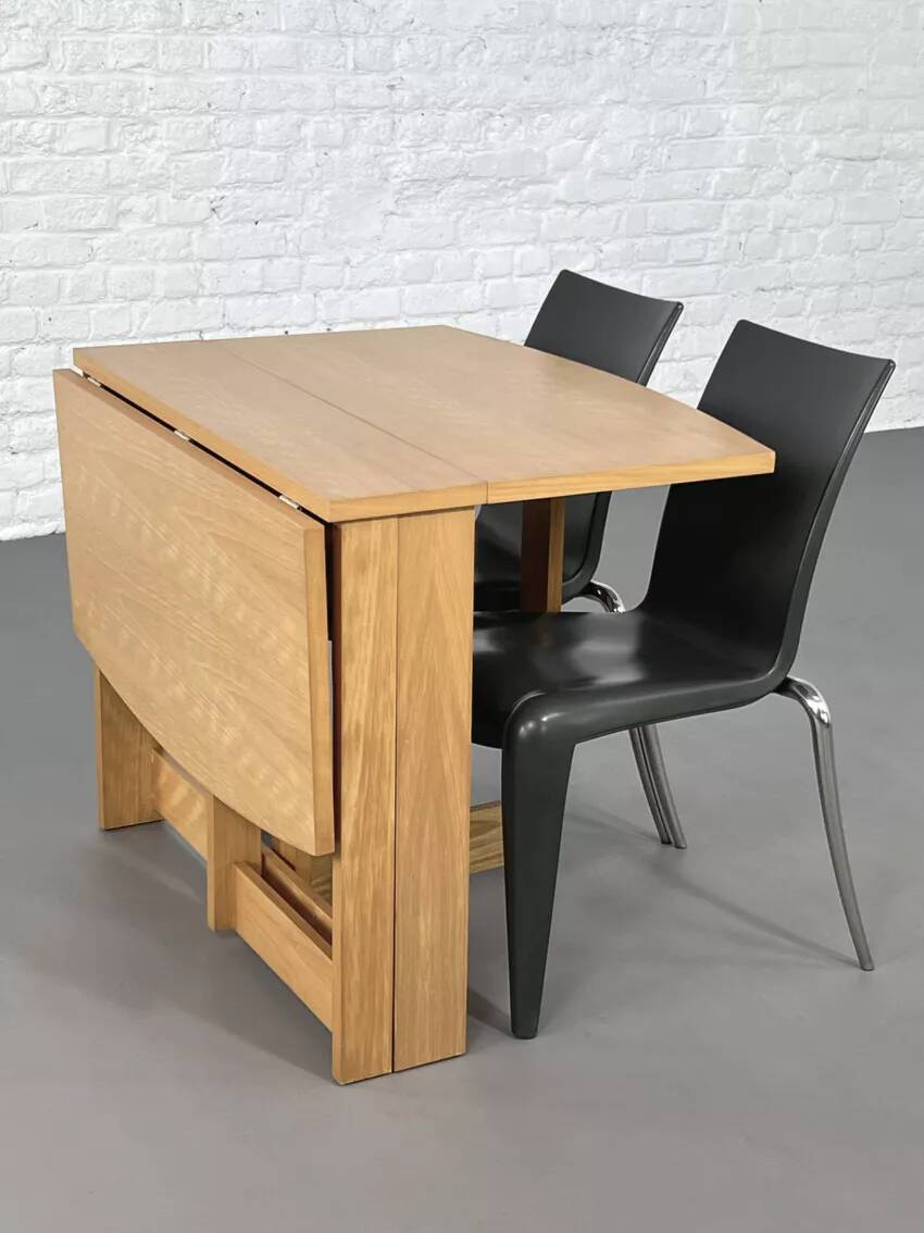 Folding and modular dining table