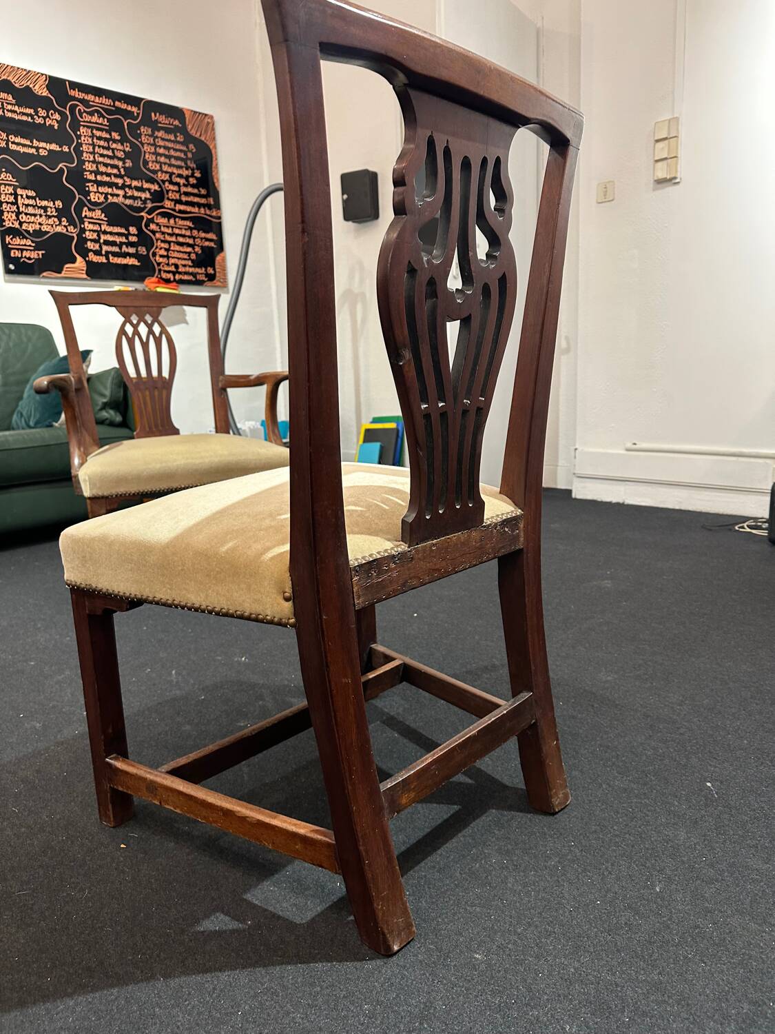 English dining chairs – Carver chairs – Hepplewhite style