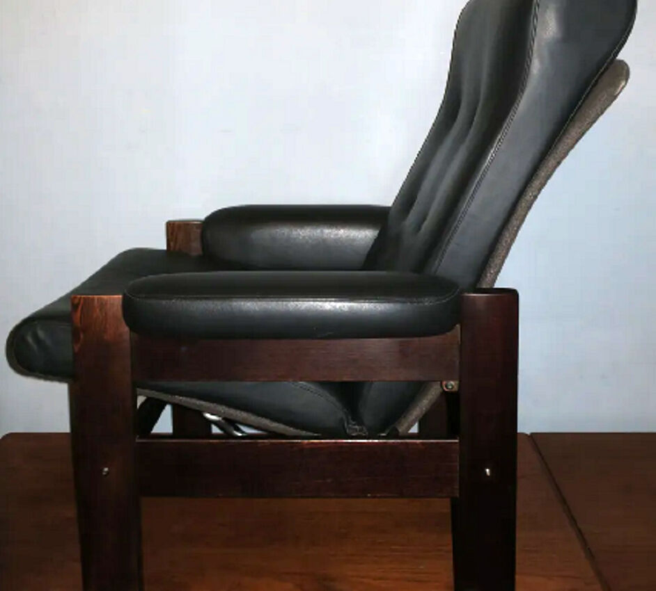 Mid century Danish leather reclining lounge chair