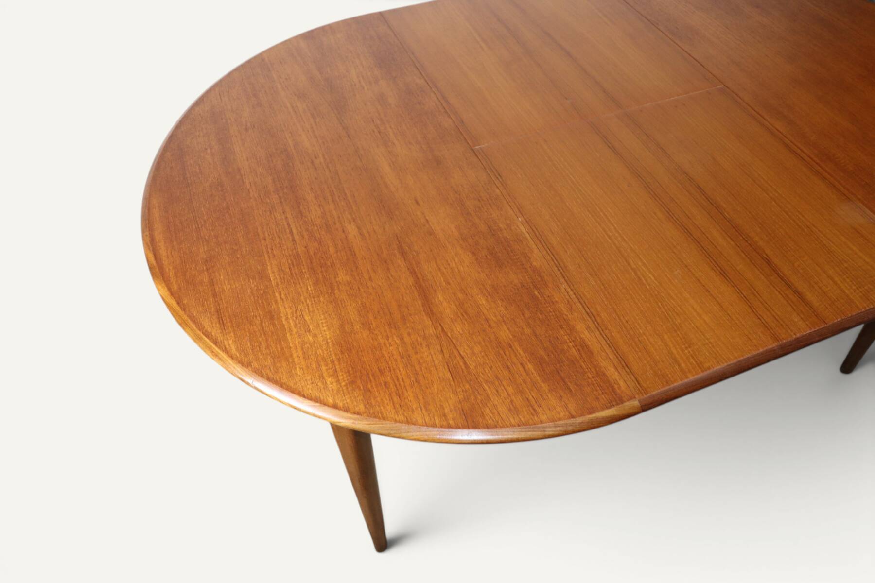 Scandinavian extendable dining table in teak - 1960s