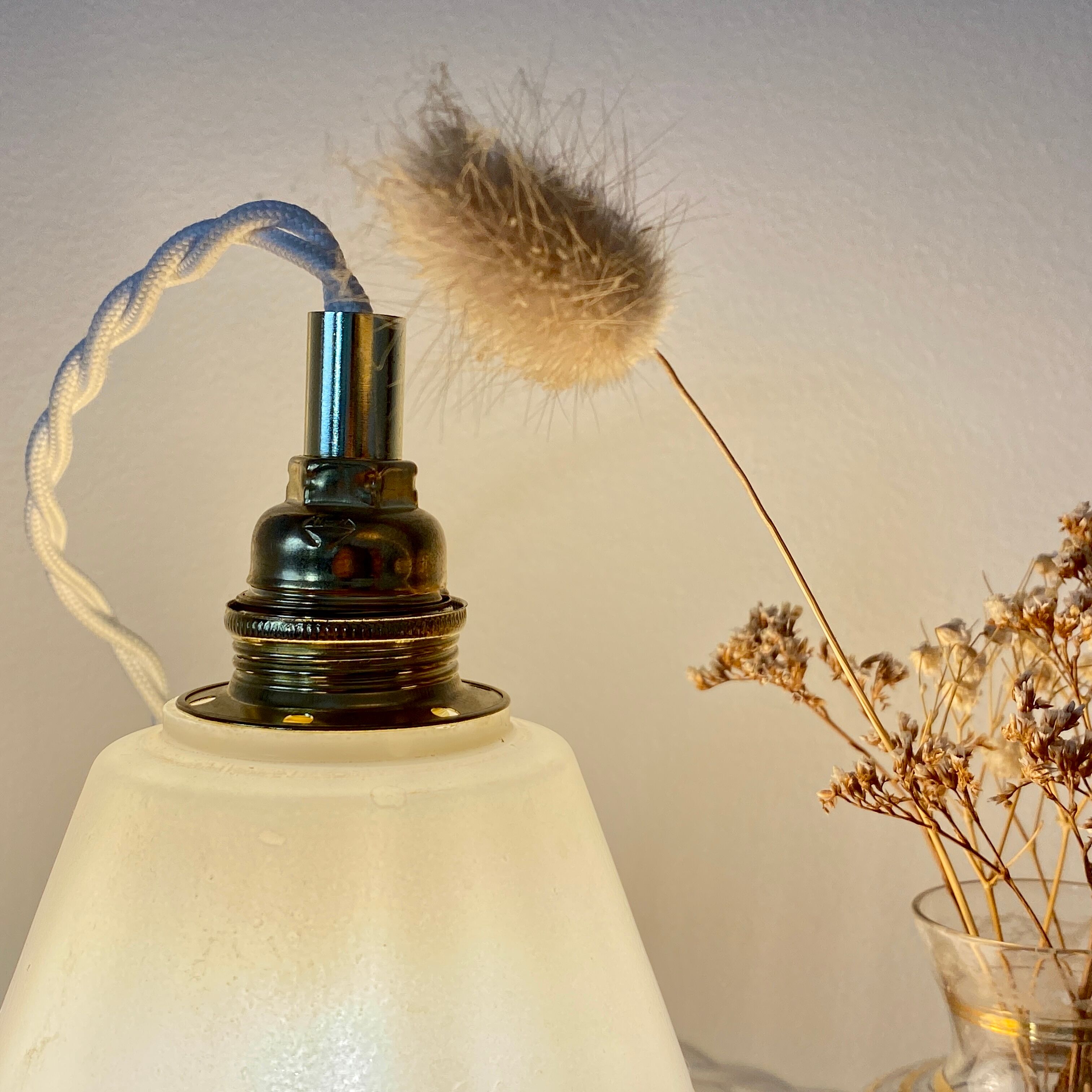 Vintage tulip walker in white opaline