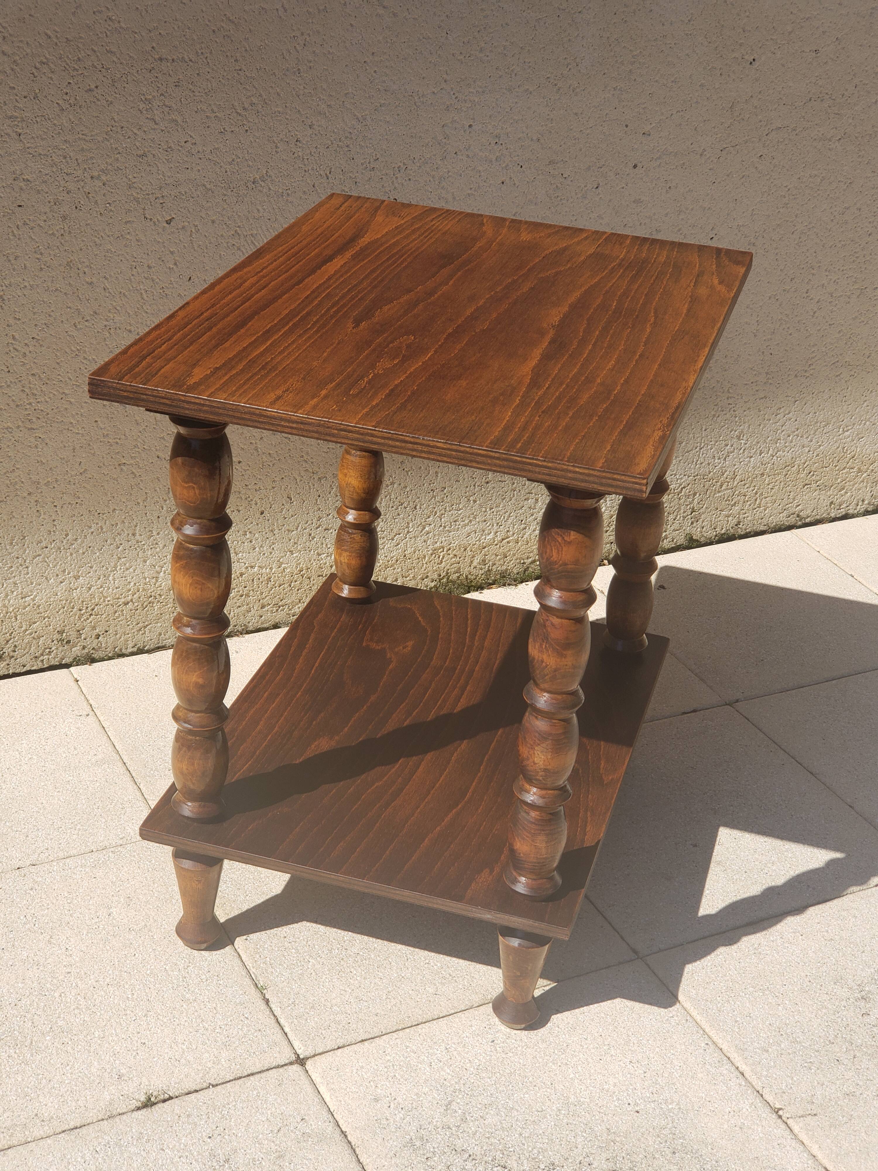 Table d'appoint console ancienne vintage en bois, pieds tournés