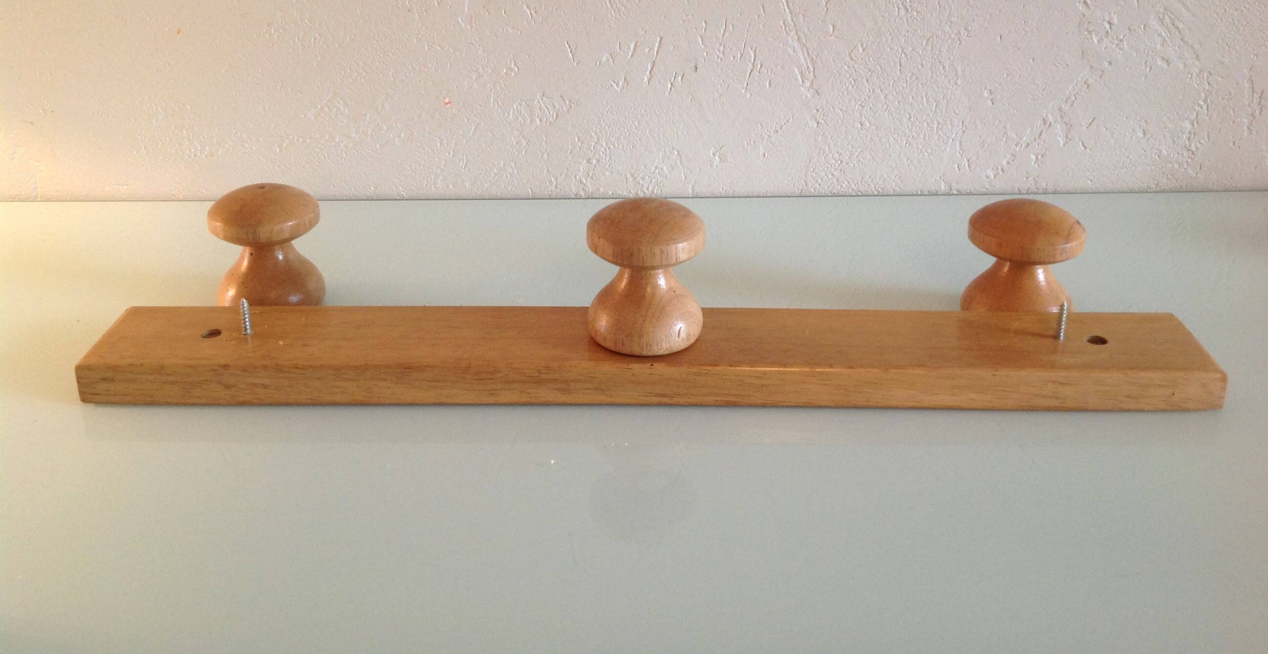 Three-headed varnished wooden coat rack, Scandinavian style / vintage 60s-70s