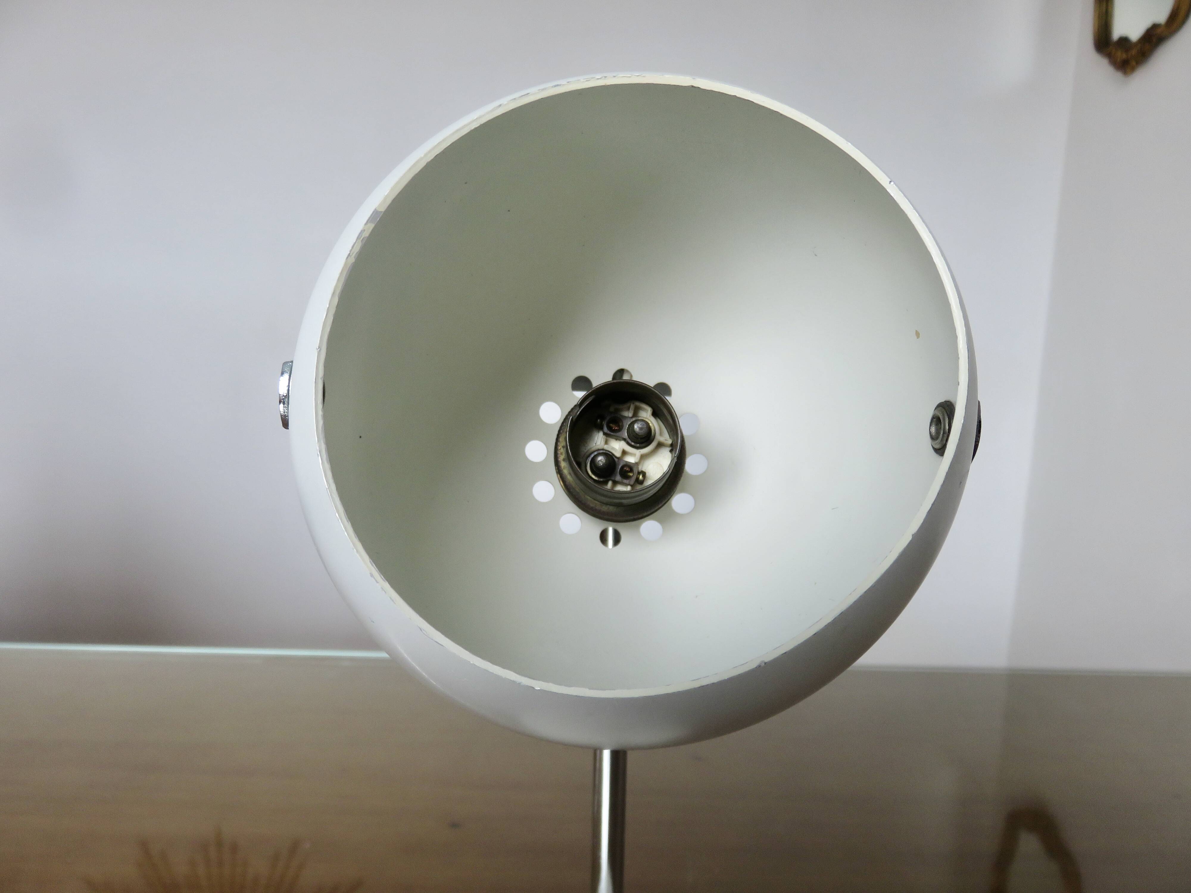 White eyeball lamp, 1970
