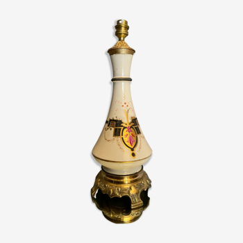 Grande lampe en porcelaine Vieux Paris polychrome et or sur monture bronze XIXe
