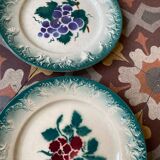 Dessert plates from Castries earthenware.