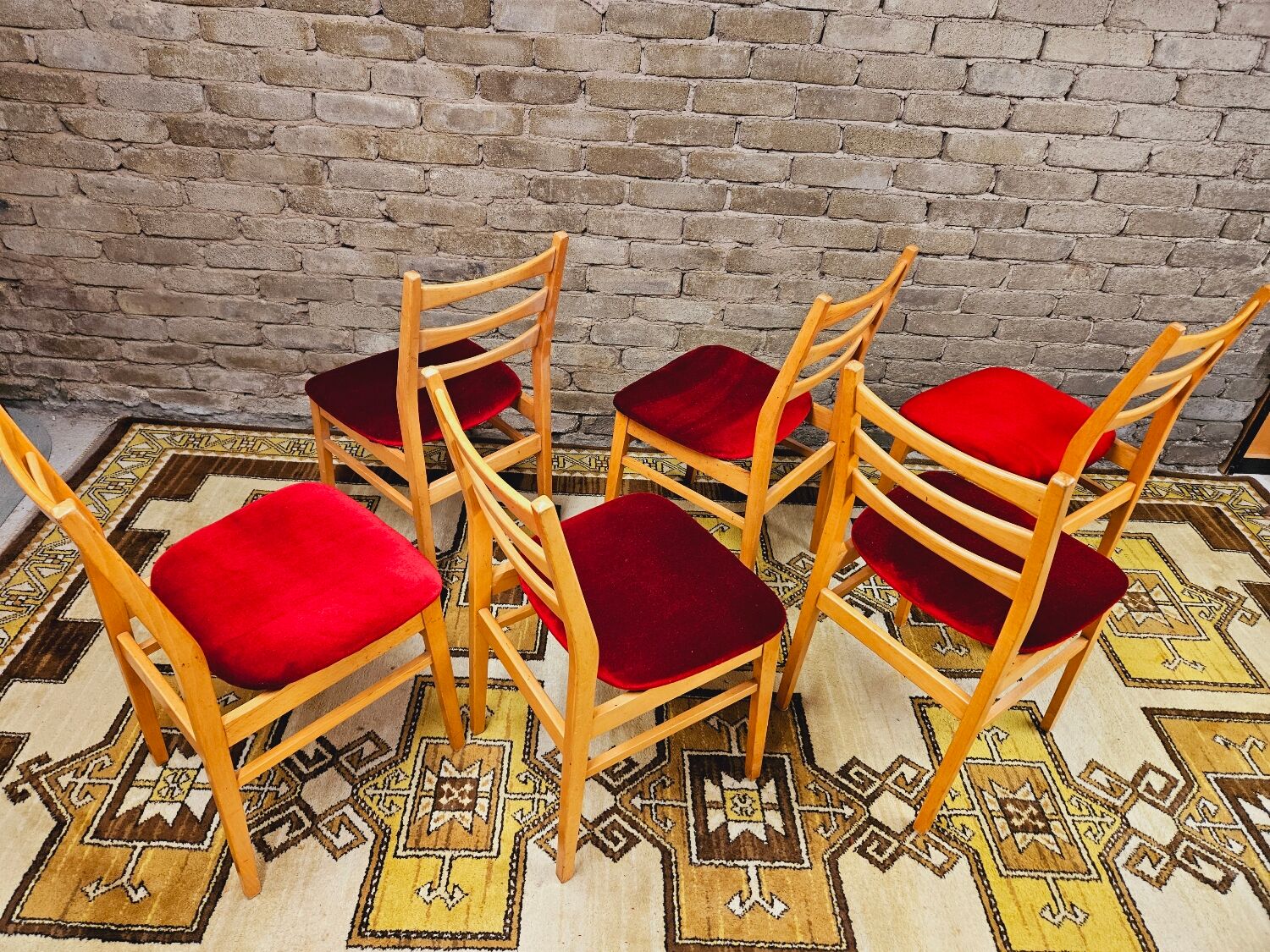 Set de 6 chaises tissu rouge 1960
