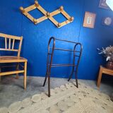 Vintage accordion coat rack in pine circa 1950