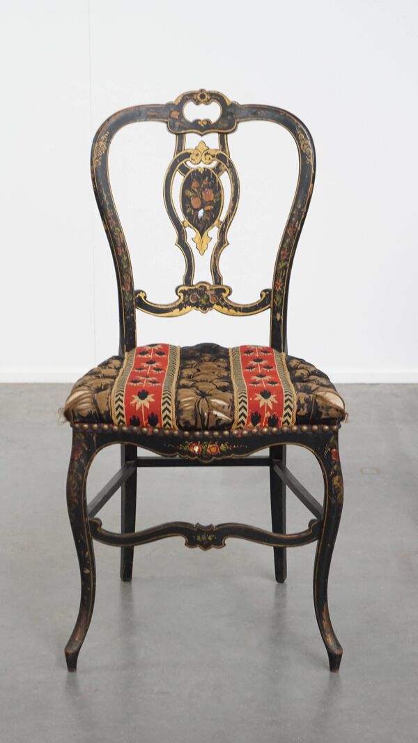Chaise ancienne Napoléon III incrustée de nacre, France