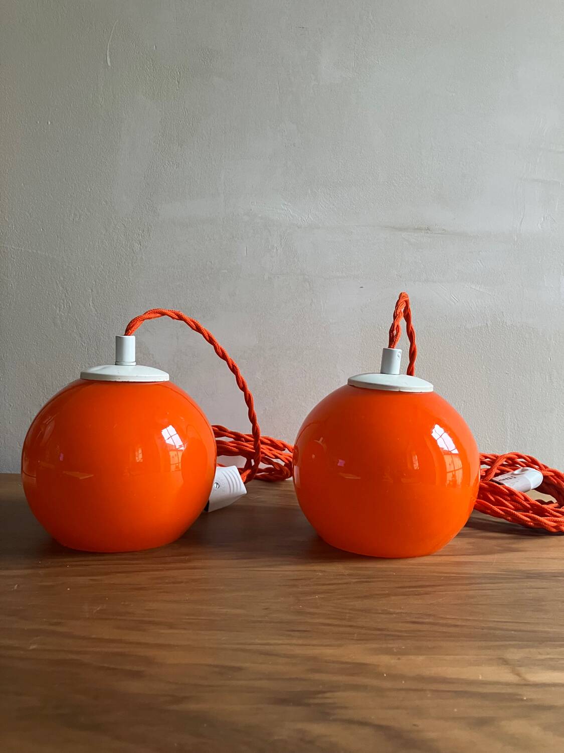Pair of portable lamps
