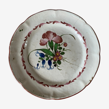 18th century plate in earthenware, eastern France