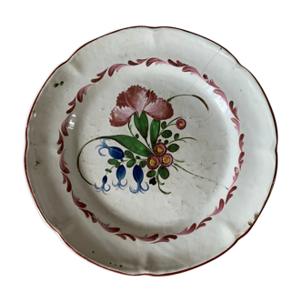 18th century plate in earthenware, eastern France