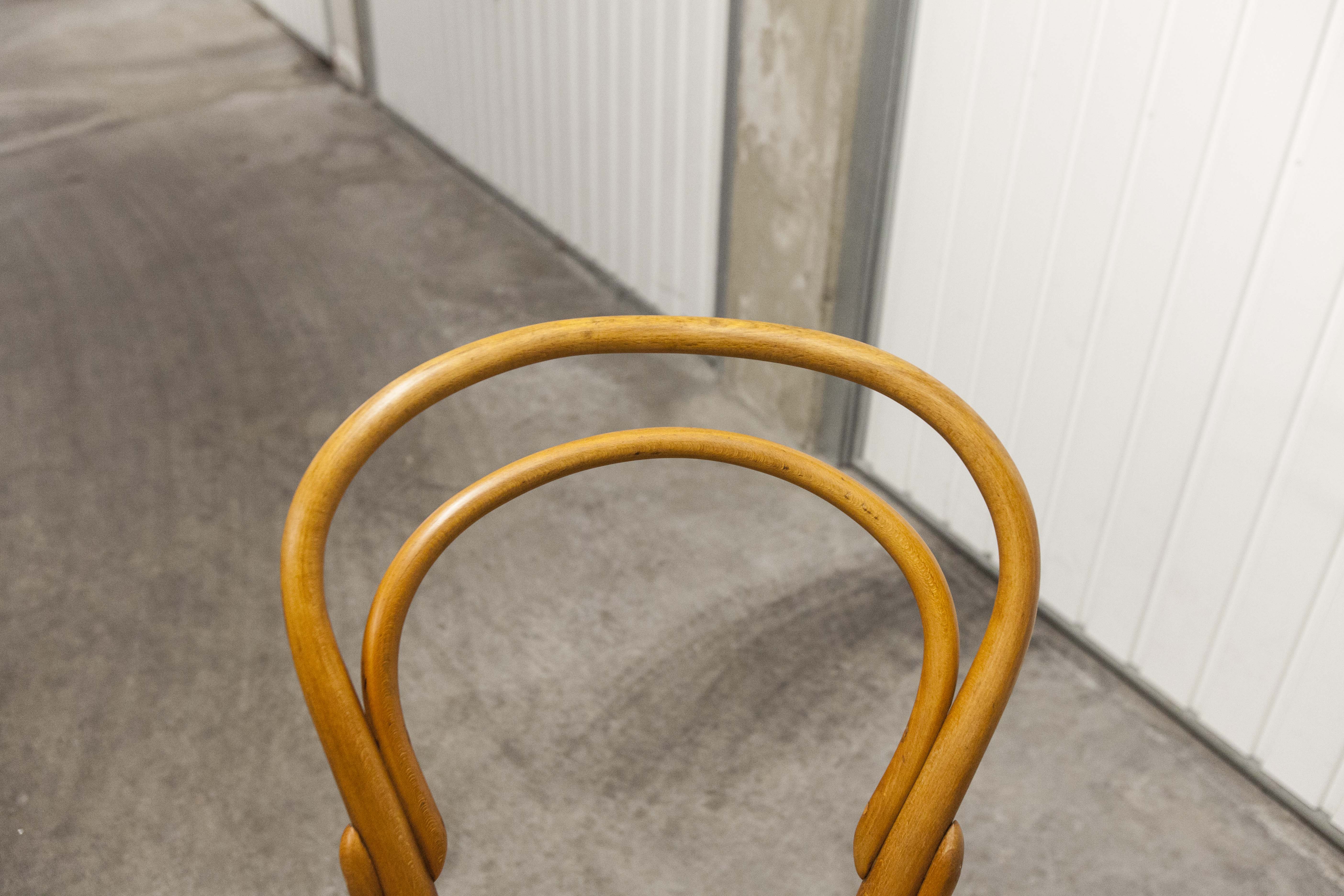 Honey coloured wicker Thonet Chair