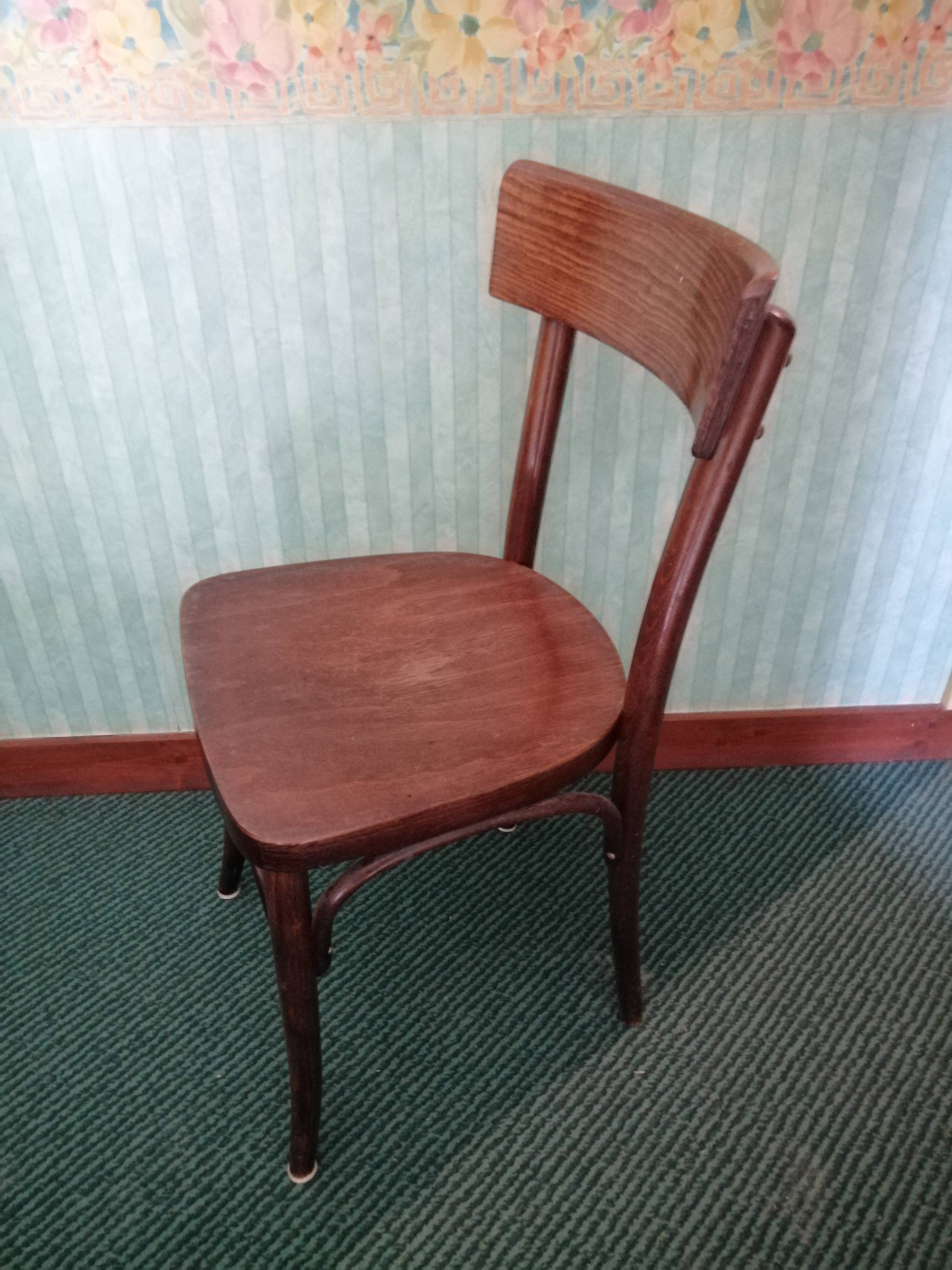 Bistro chair
