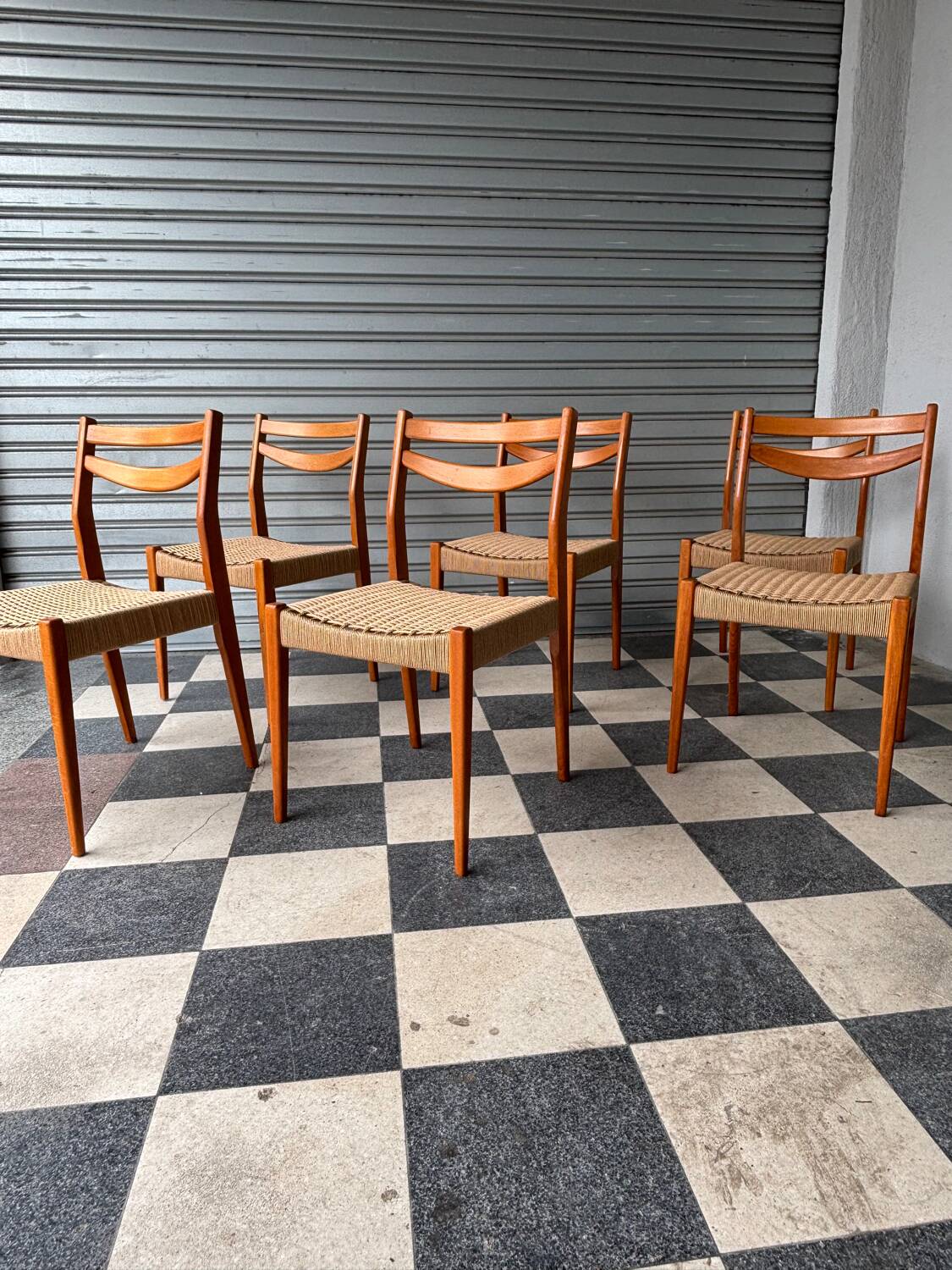 Série de 6 chaises style scandinave