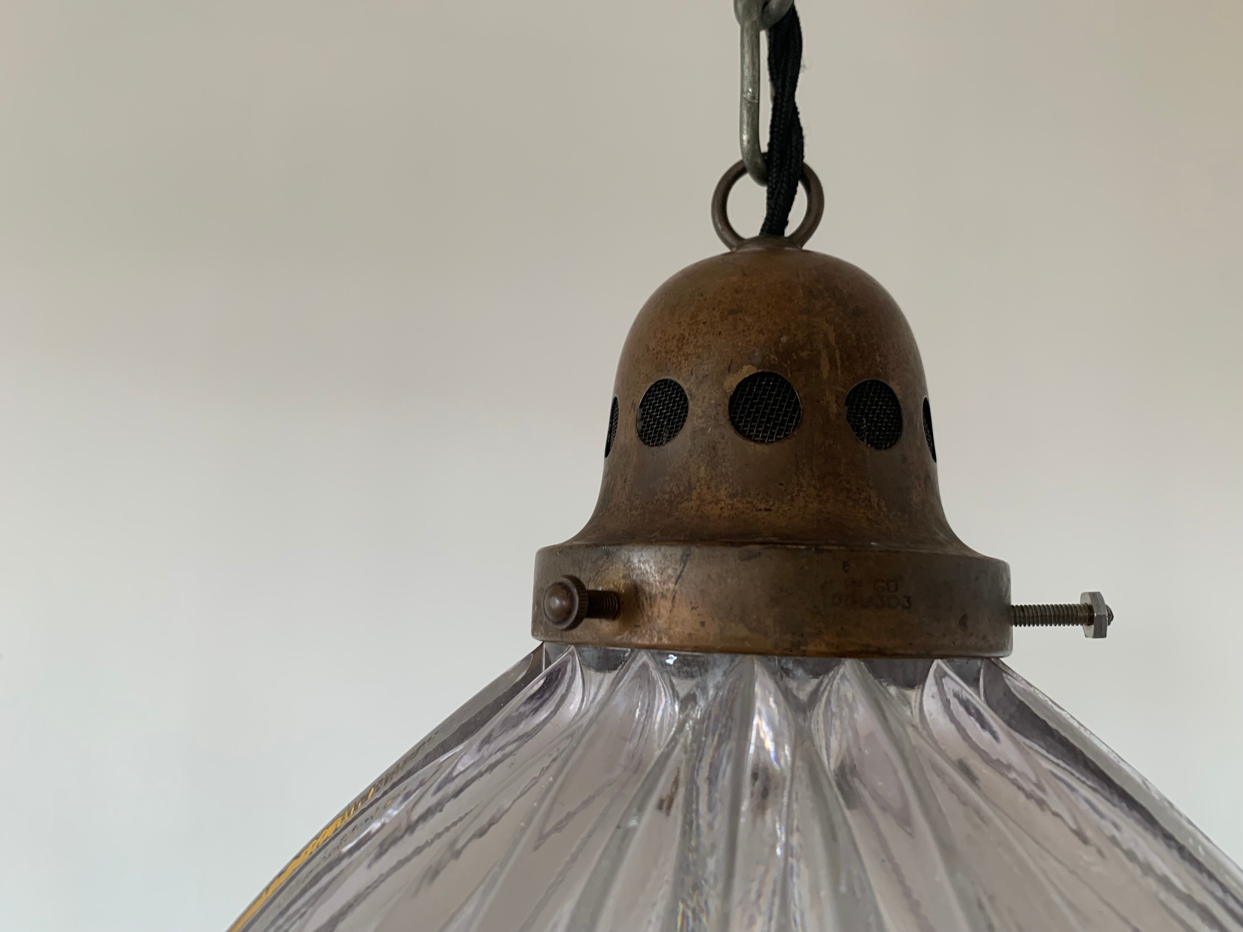 Suspension holophane ancienne