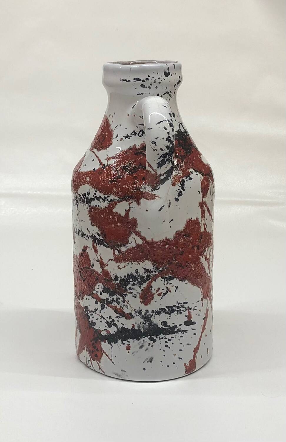 Vase pichet dripping West Germany