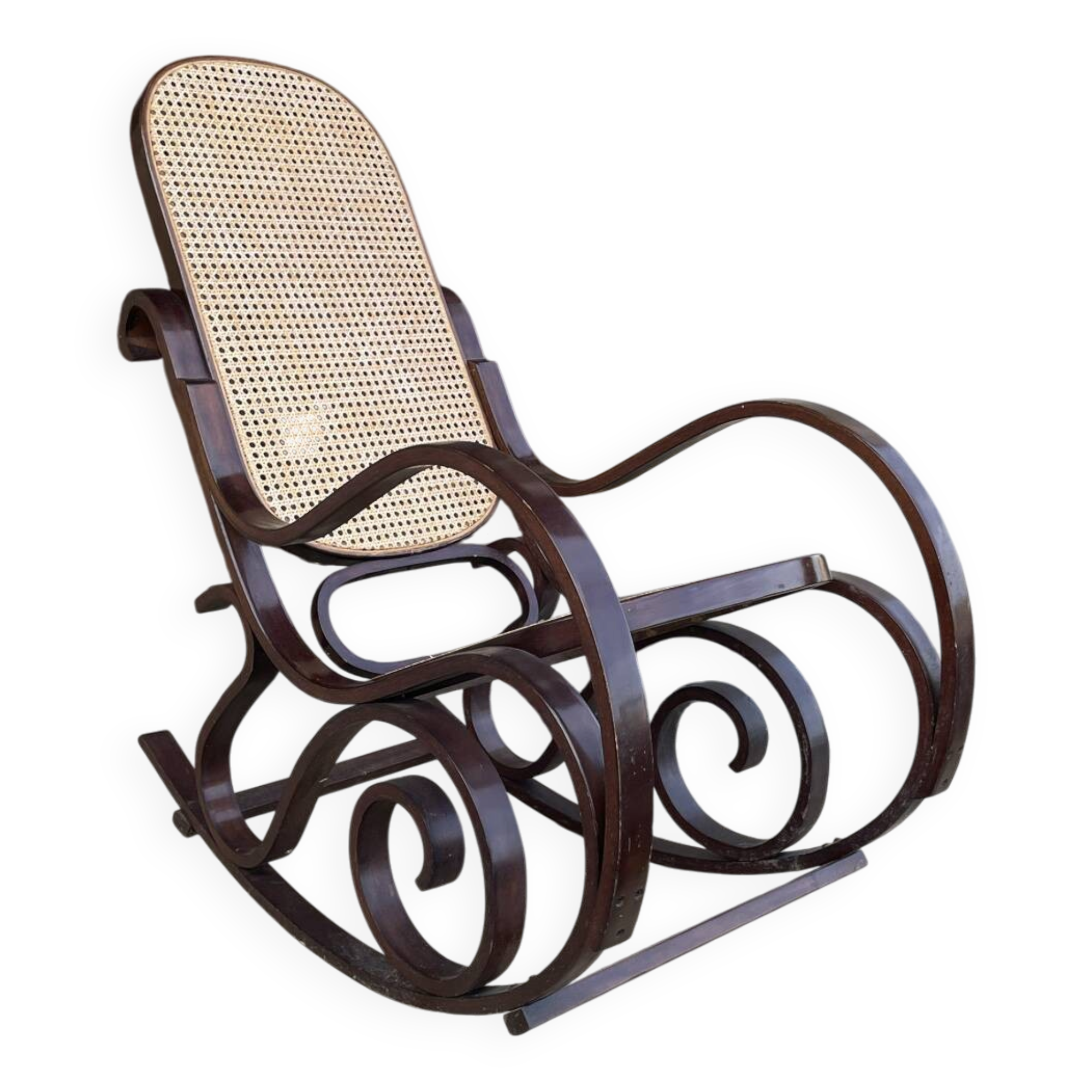 Rocking-chair en bois courbé et cannage