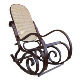 Rocking-chair en bois courbé et cannage