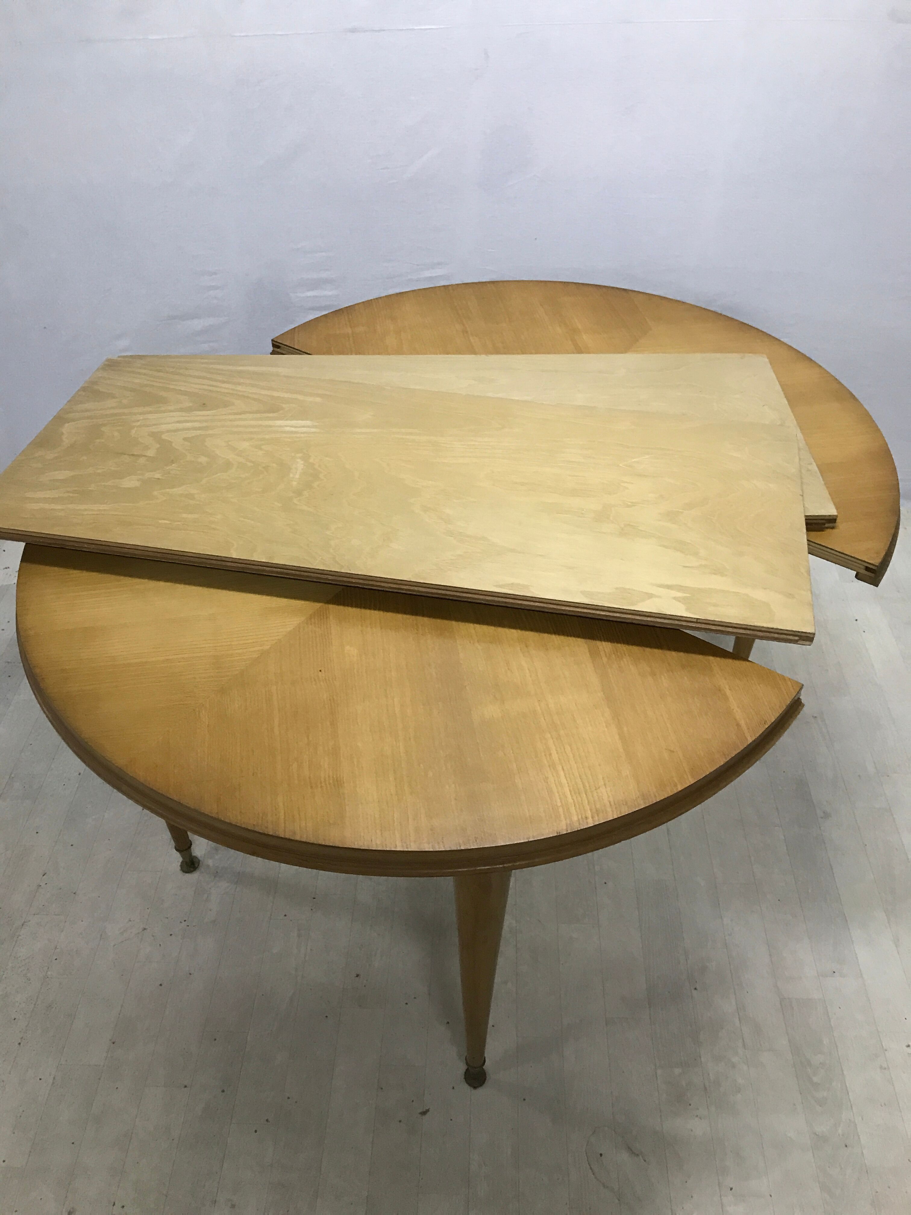Vintage dining table 40s