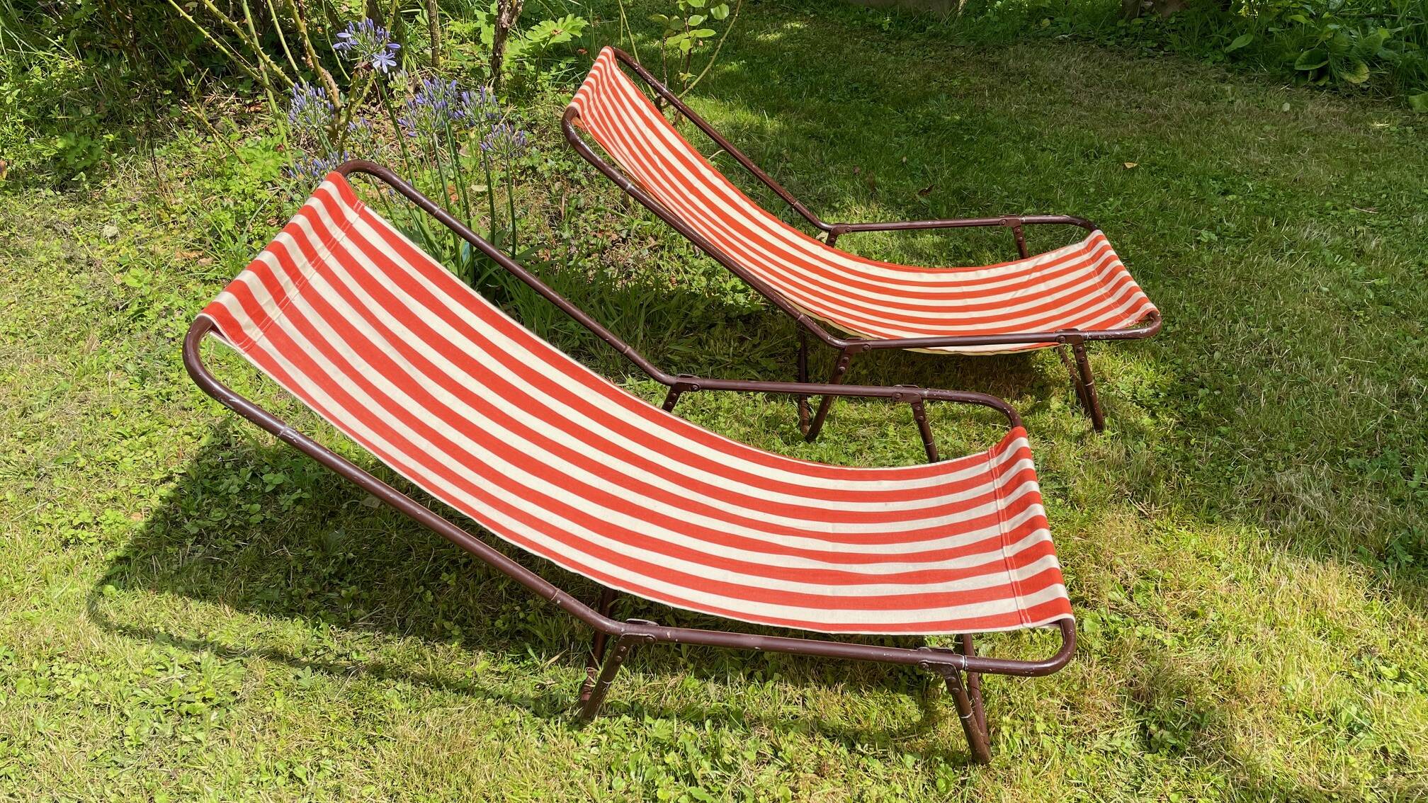 Vintage portable and removable deckchair