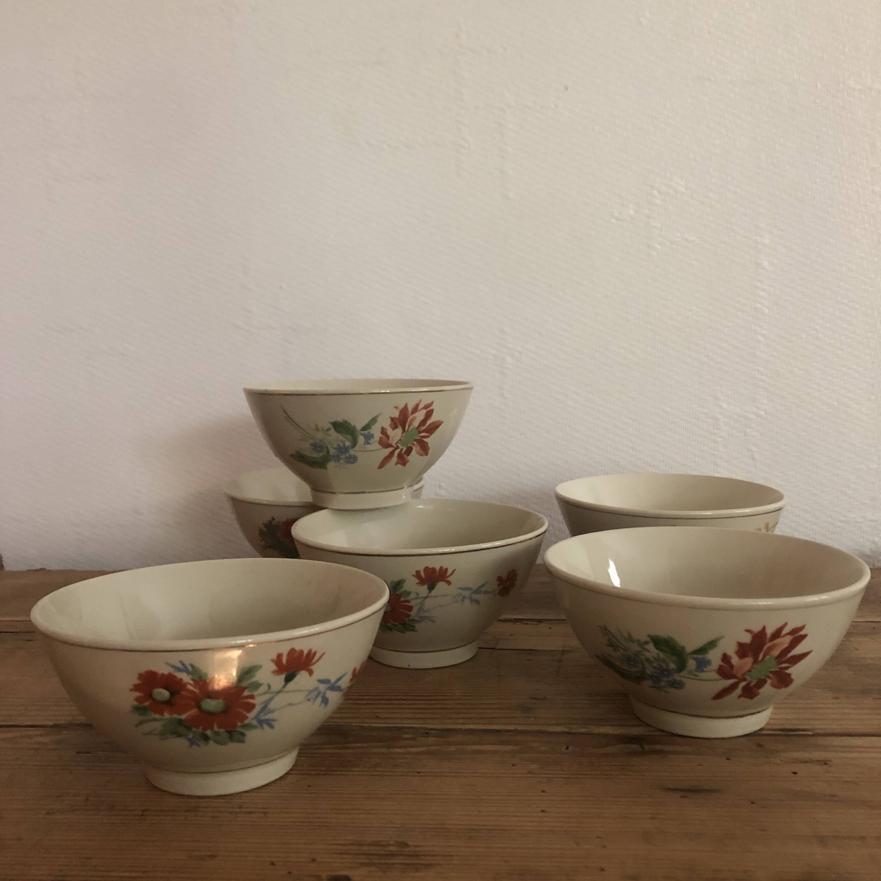 Earthenware bowls