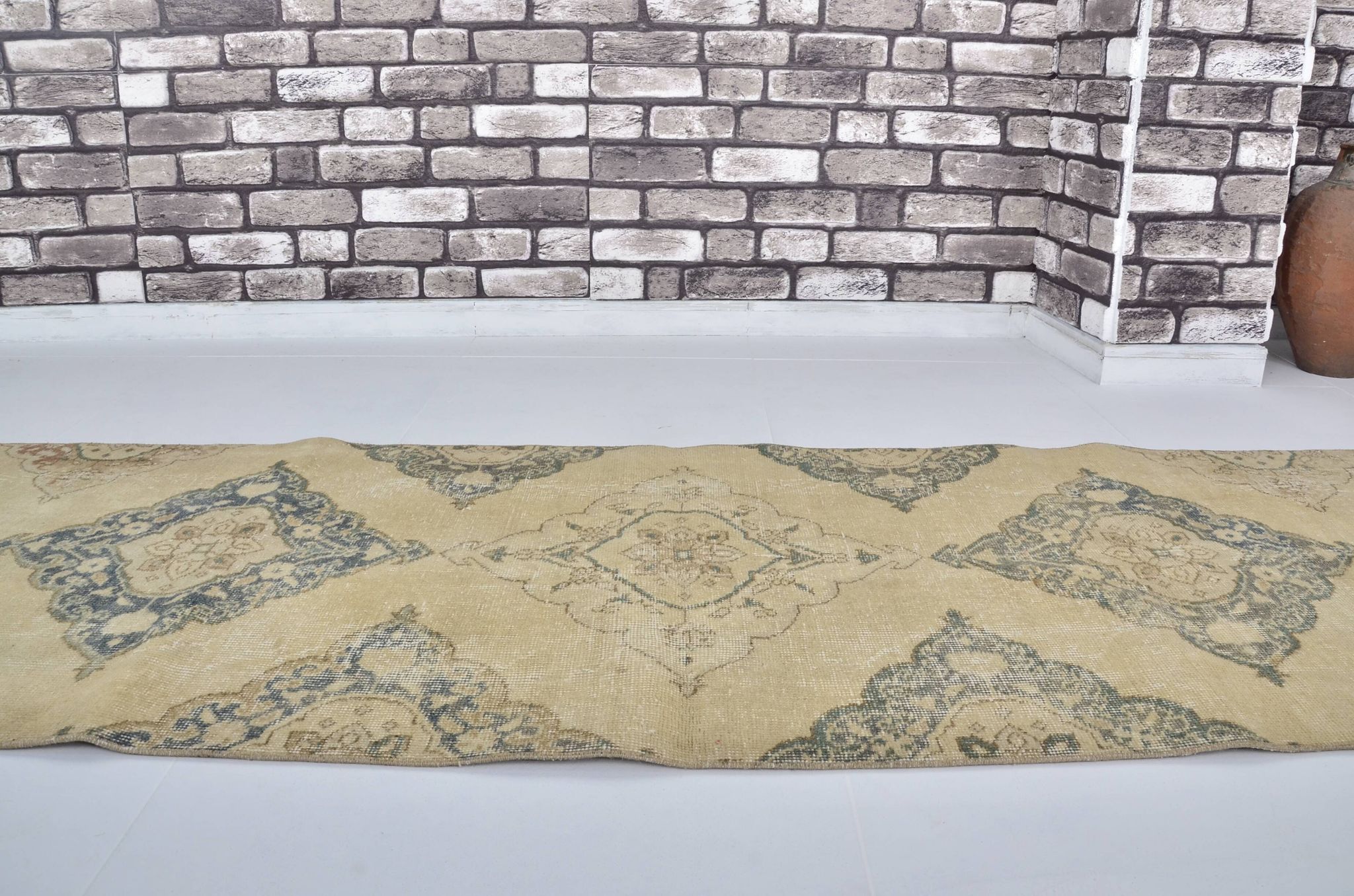 Tapis décoratif vintage Oushak sku 2111
