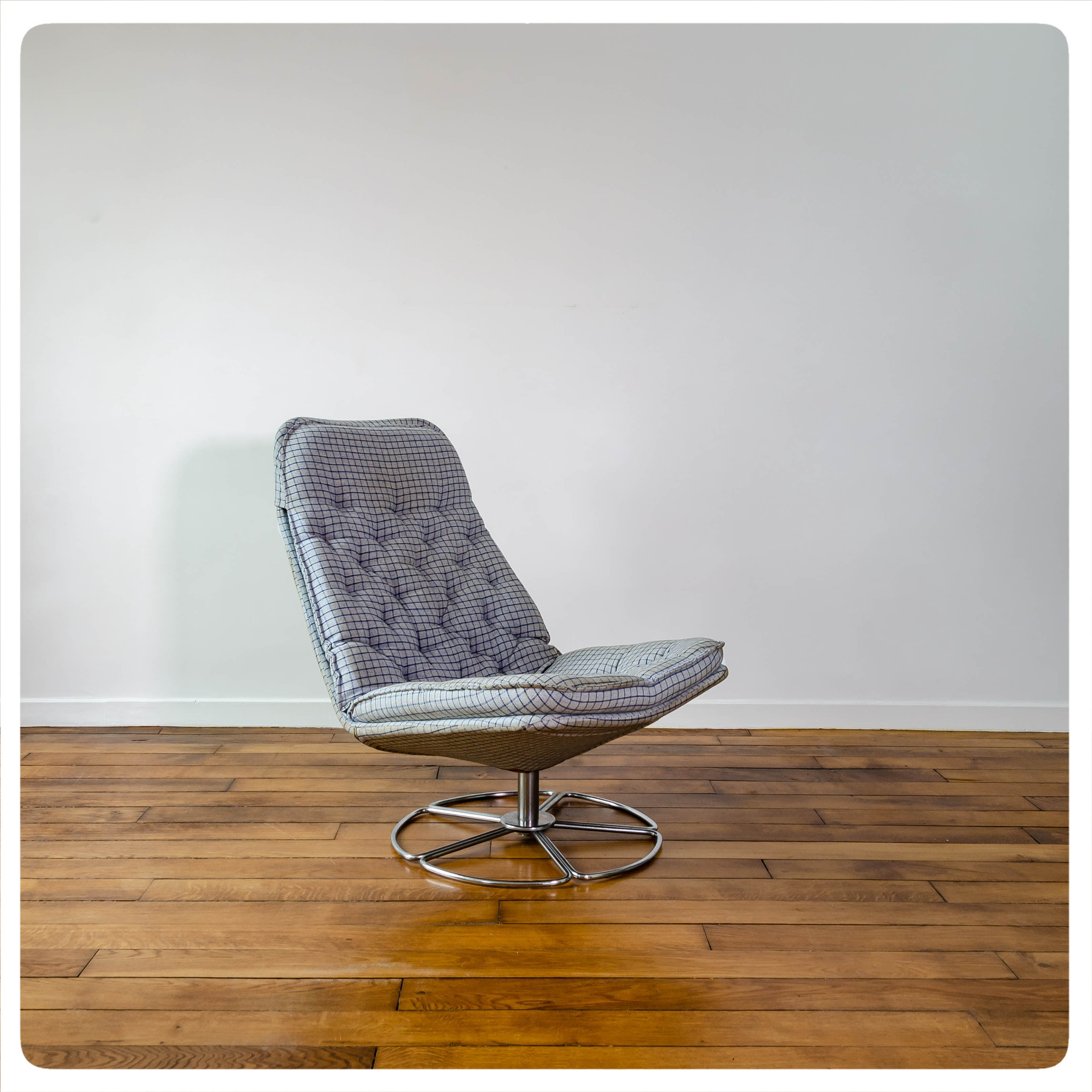 Jan Des Bouvrie's swivel lounge chair for Gelderland, Holland, circa 1970