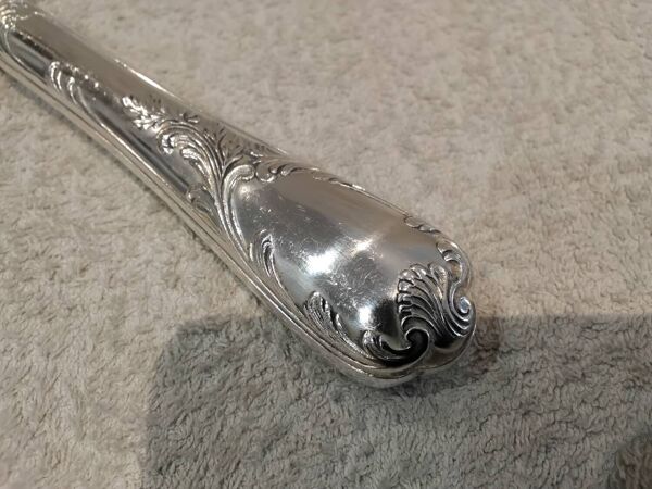 Manche à gigot manche métal argenté orfèvre Christofle Marly 21,6cm