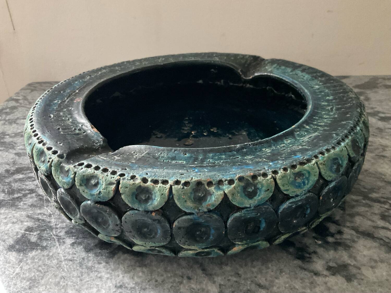 Large Bitossi-Aldo Londi ashtray in glazed ceramic