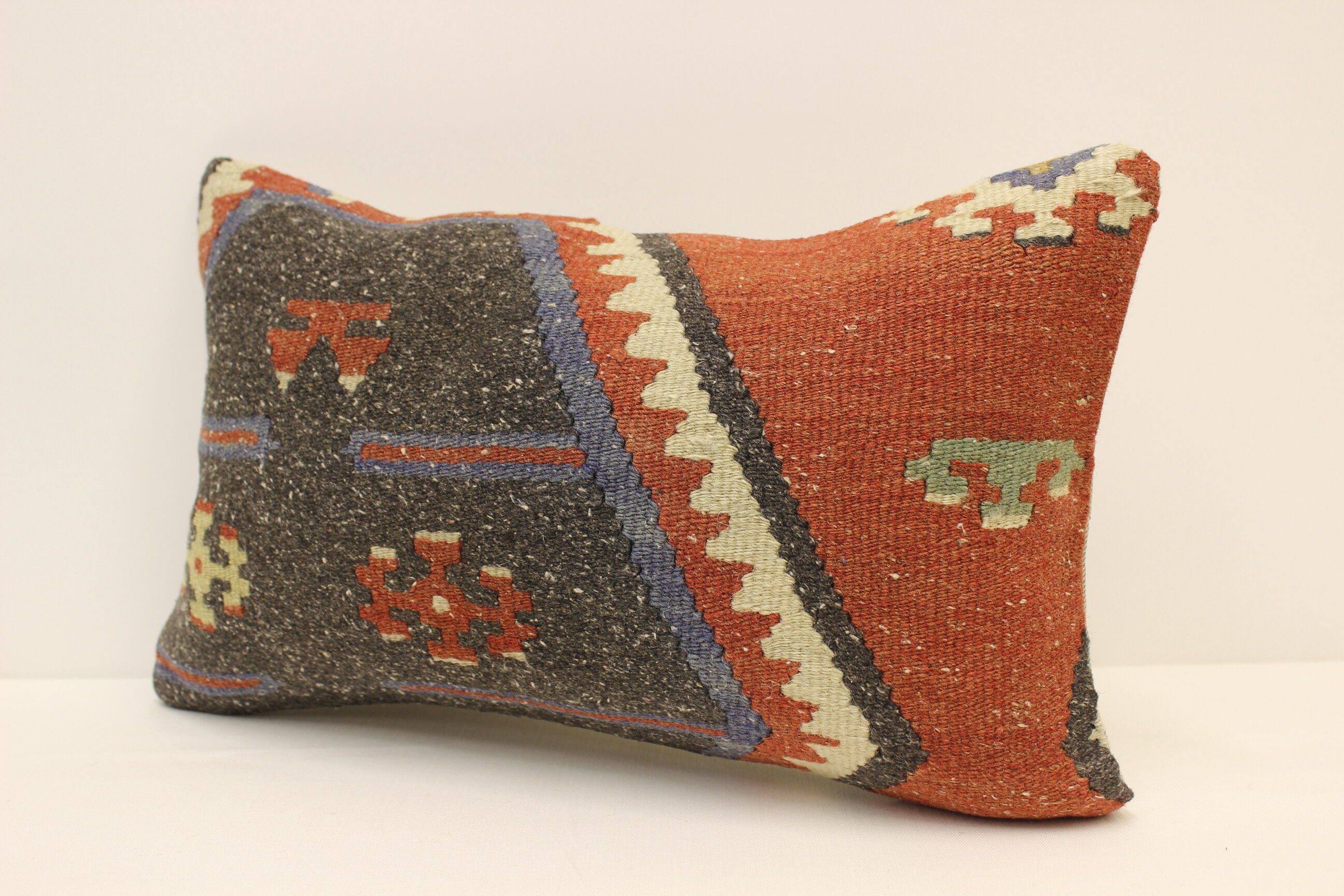 Housse de coussin kilim 30x50.
